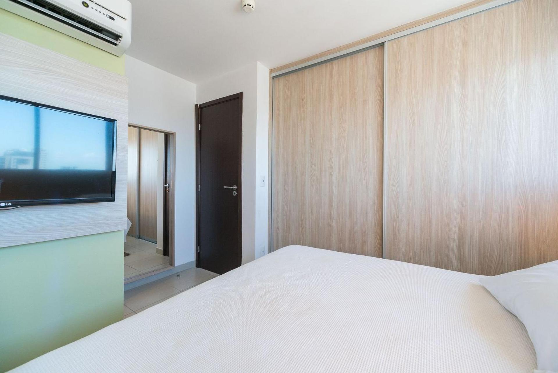 Excelente Flat em Boa Viagem 2 quartos Beach Class Ideal para Família ou Viagens de Negócio NOB2104