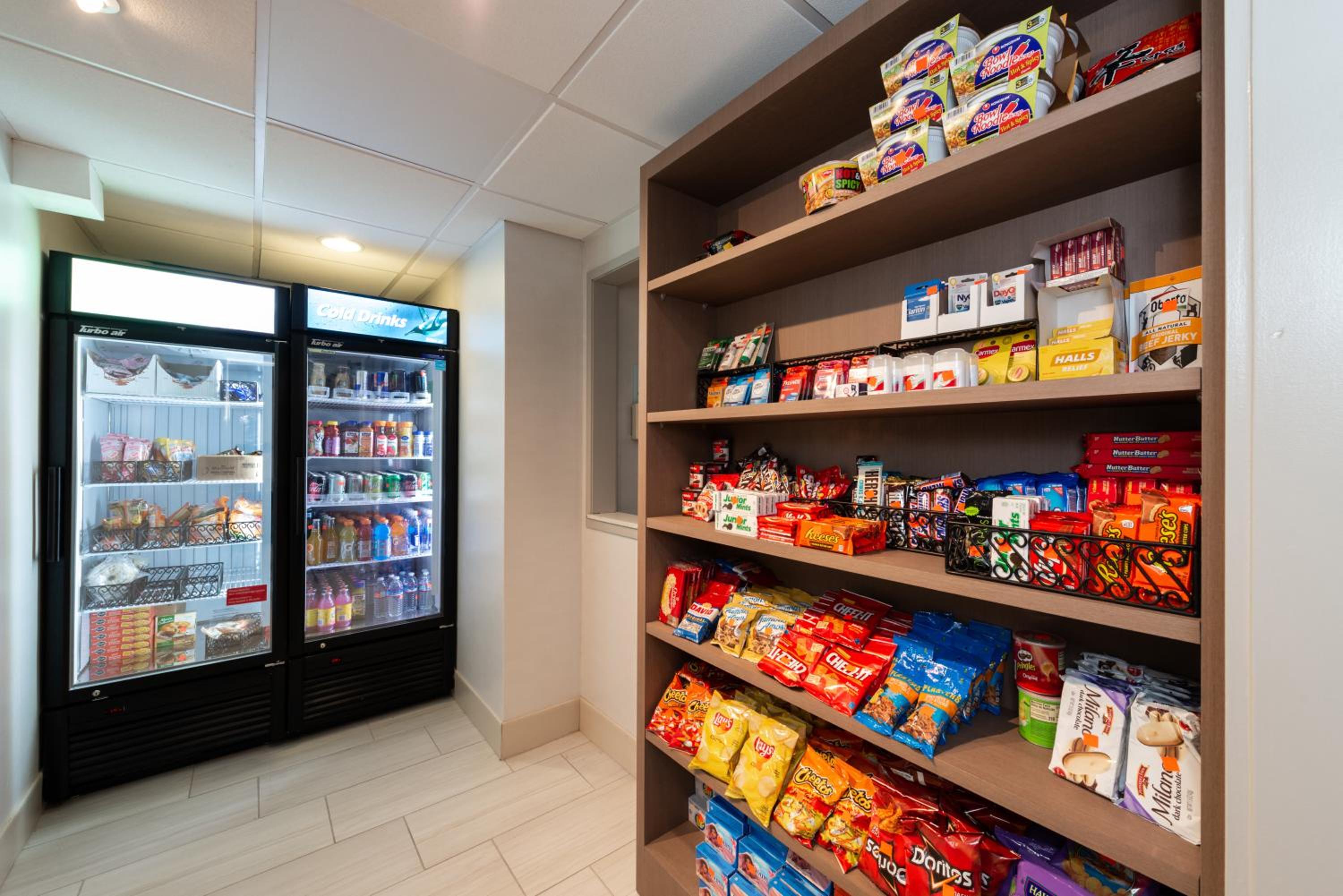 Holiday Inn Express San Francisco Airport South, an IHG Hotel - Property Image 24