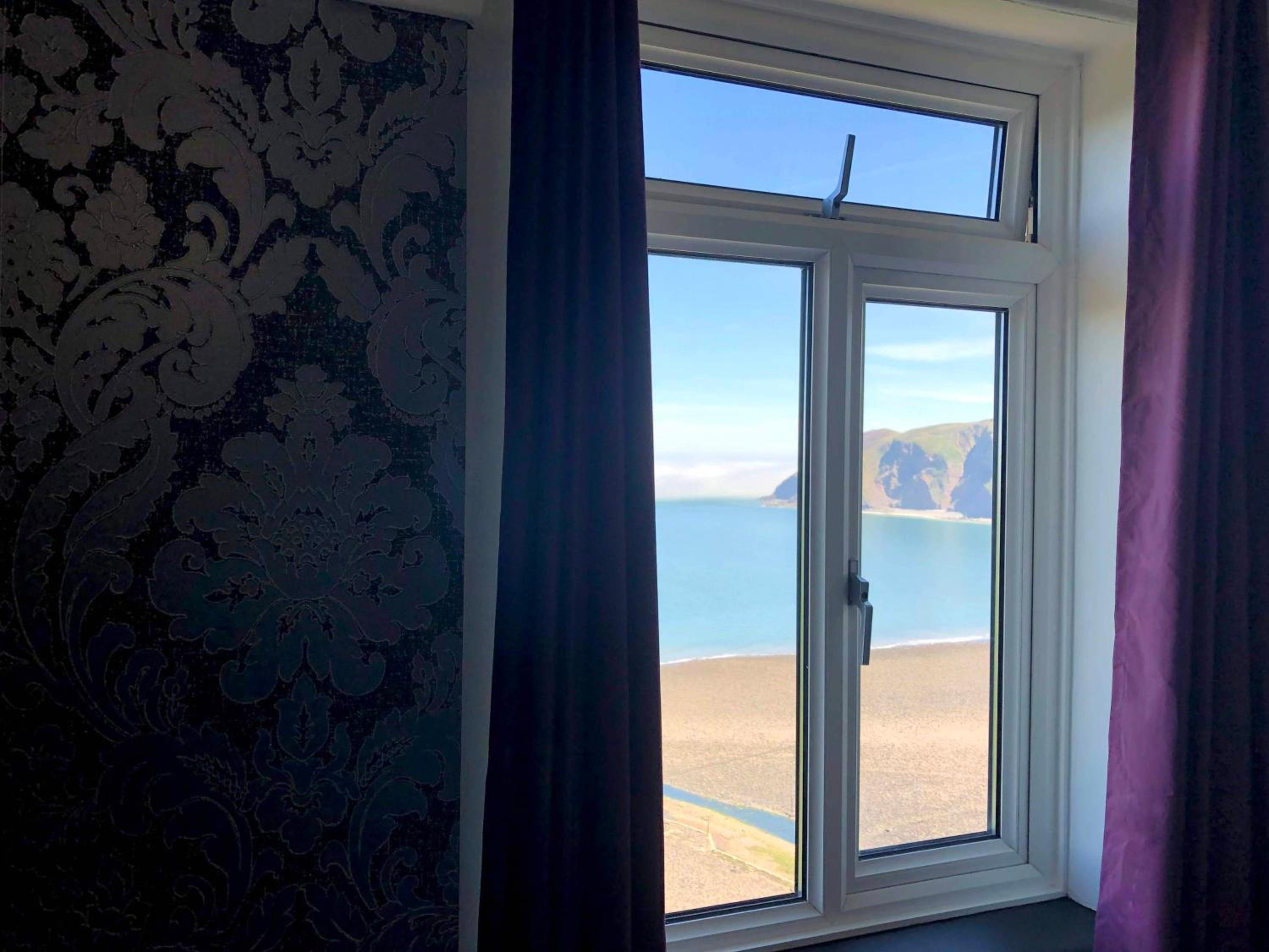 Lynton Vacations - The North Cliff Hotel - Property Image 83