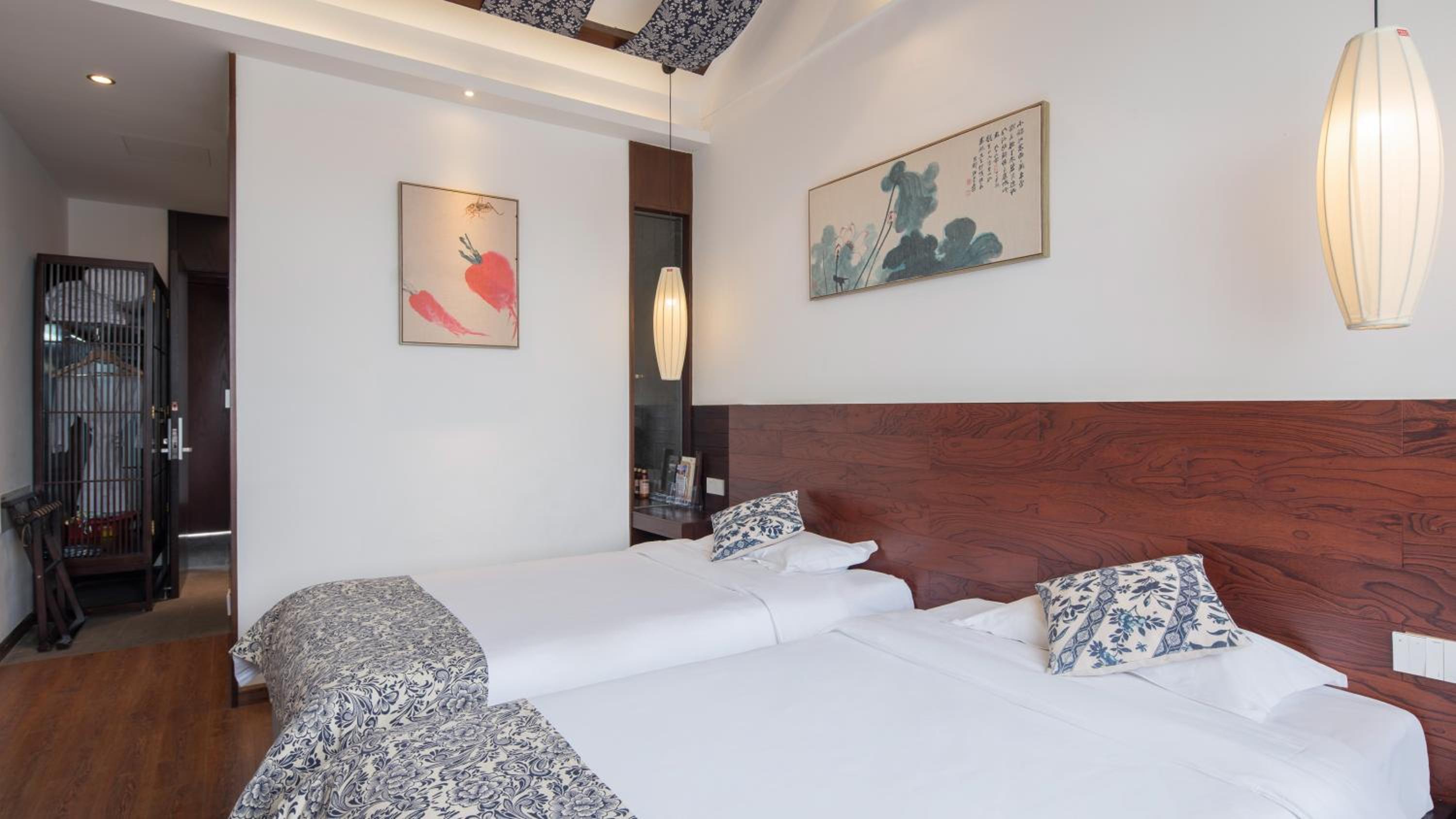 Floral Hotel · Yuexiang Inn Wuzhen