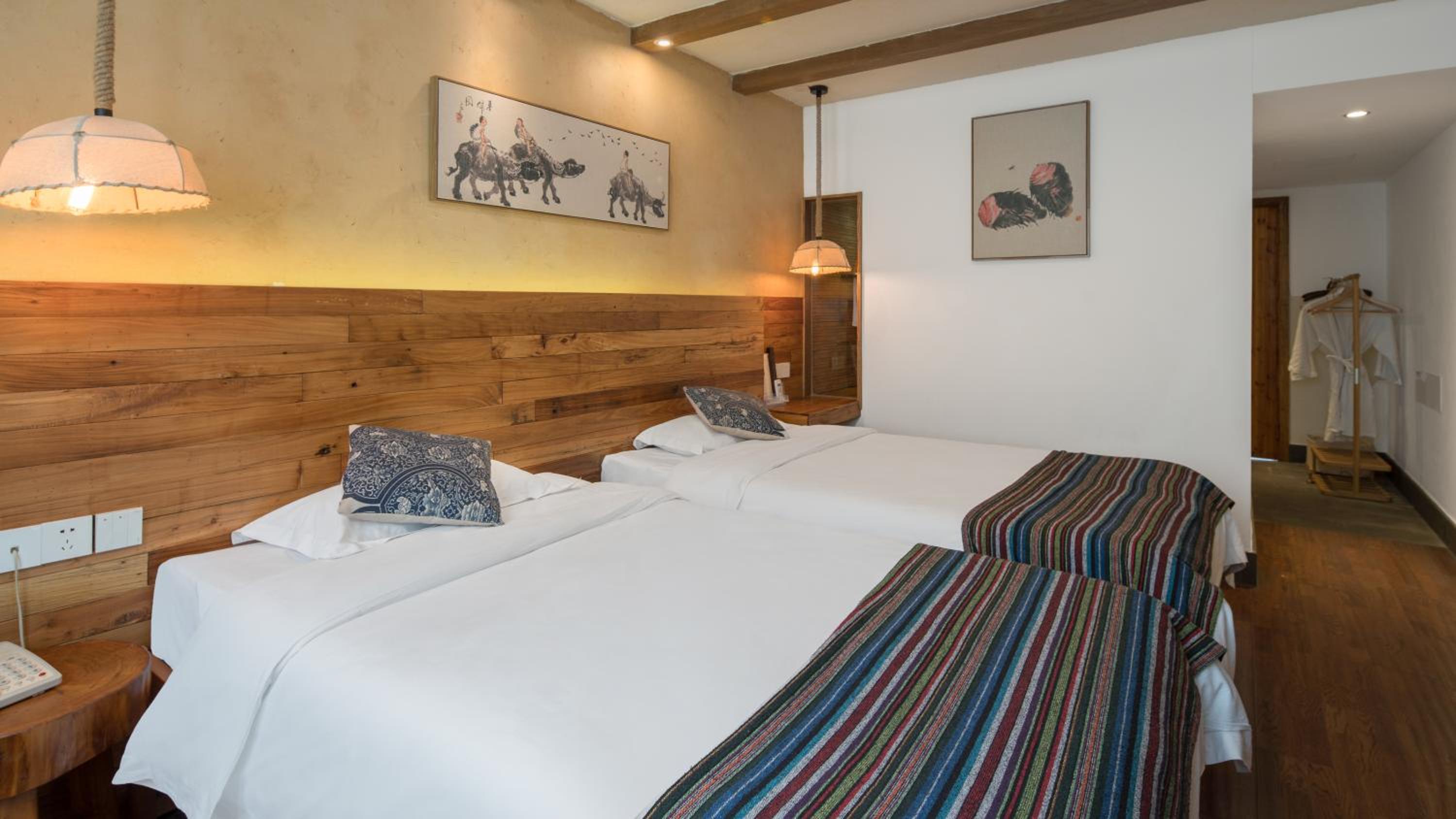 Floral Hotel · Yuexiang Inn Wuzhen