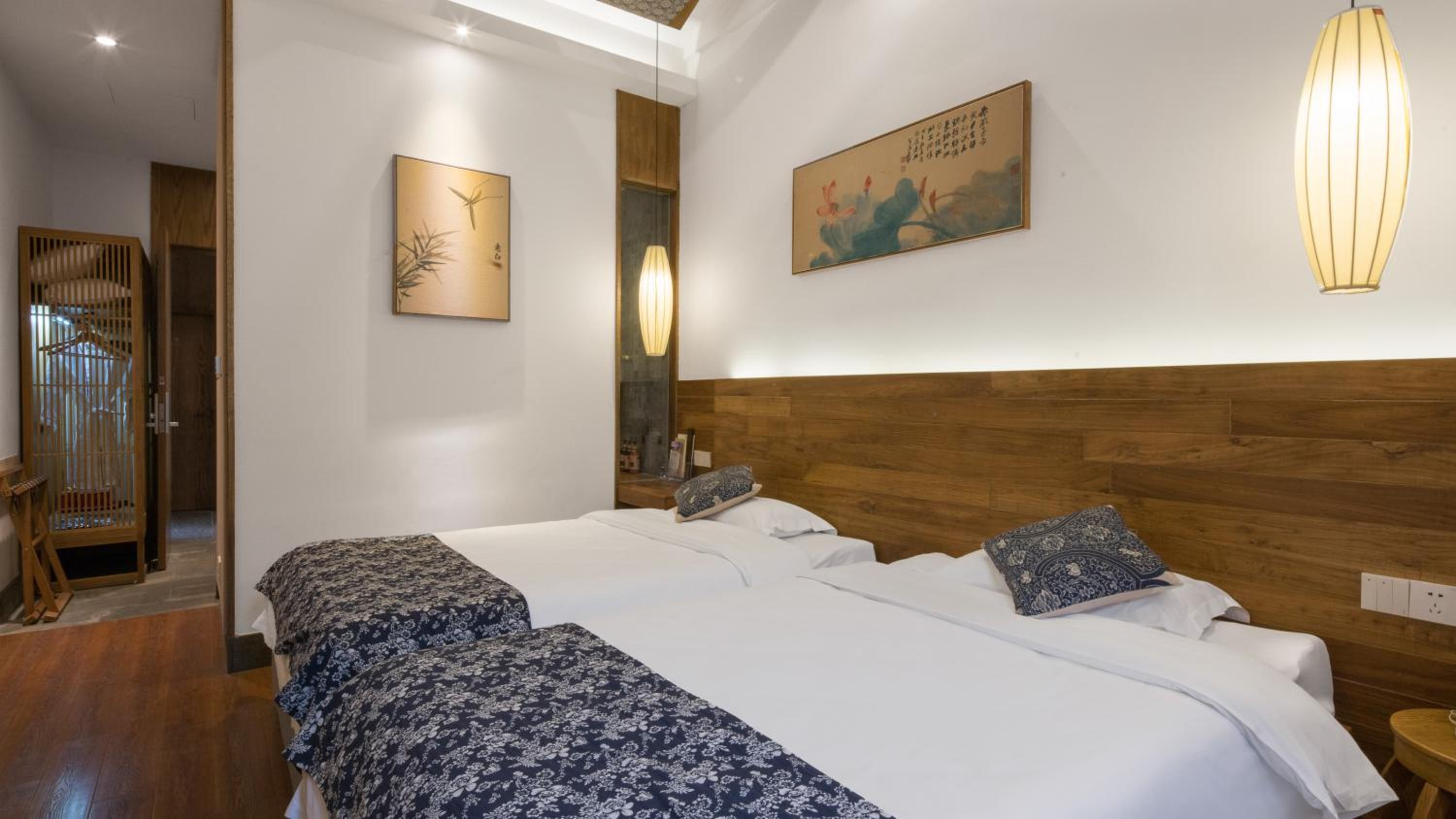 Floral Hotel · Yuexiang Inn Wuzhen