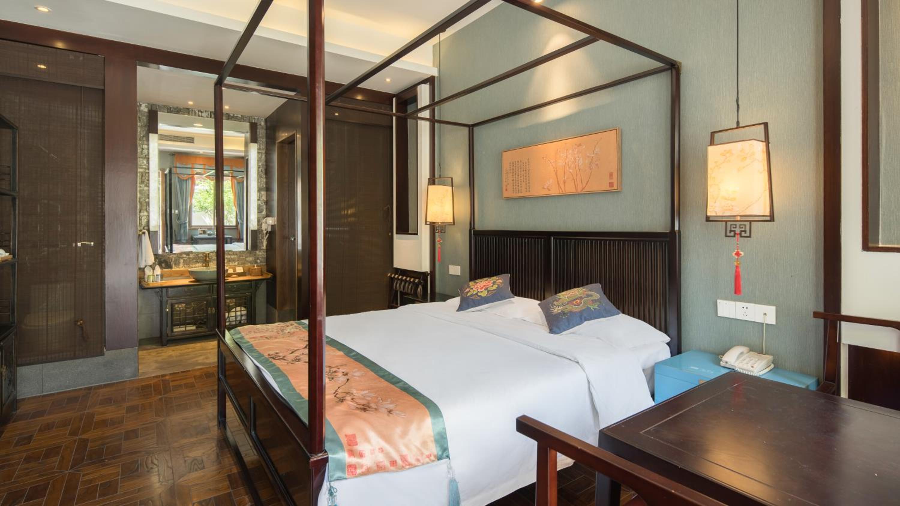 Floral Hotel · Yuexiang Inn Wuzhen