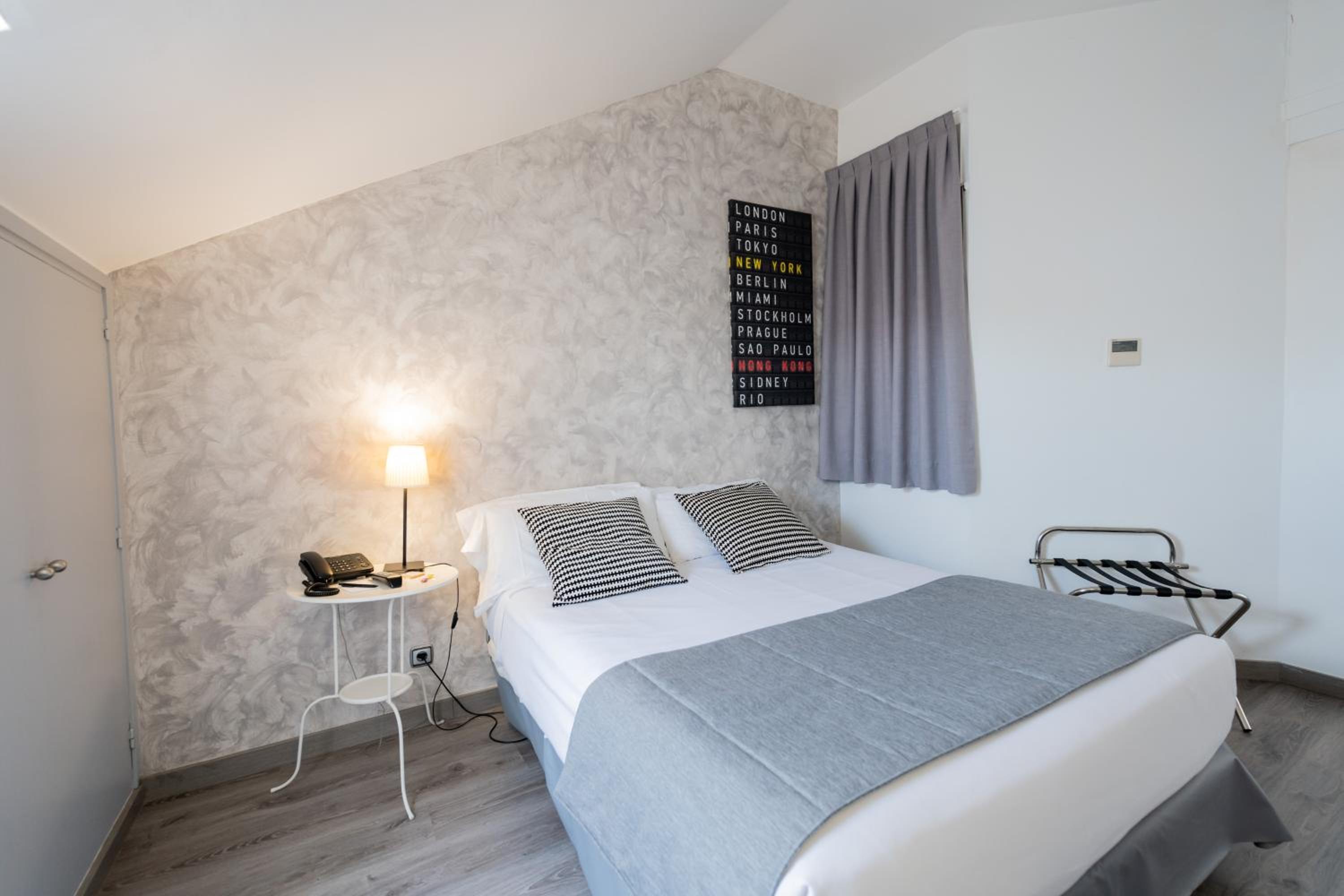 Aparthotel Atenea Calabria-3