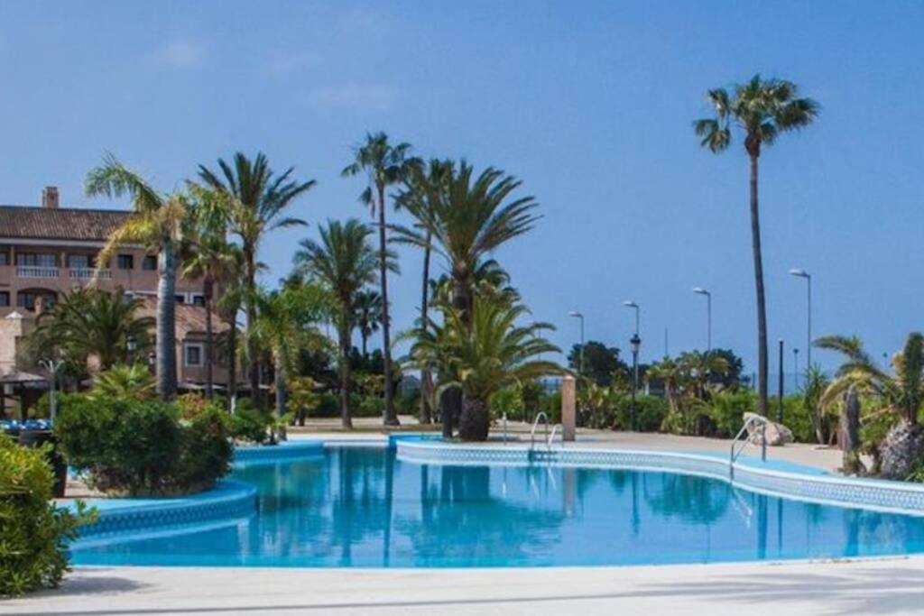 Duplex 6 pax con Wifi en Bahia Sur con parking y piscinas comunitarias view 5