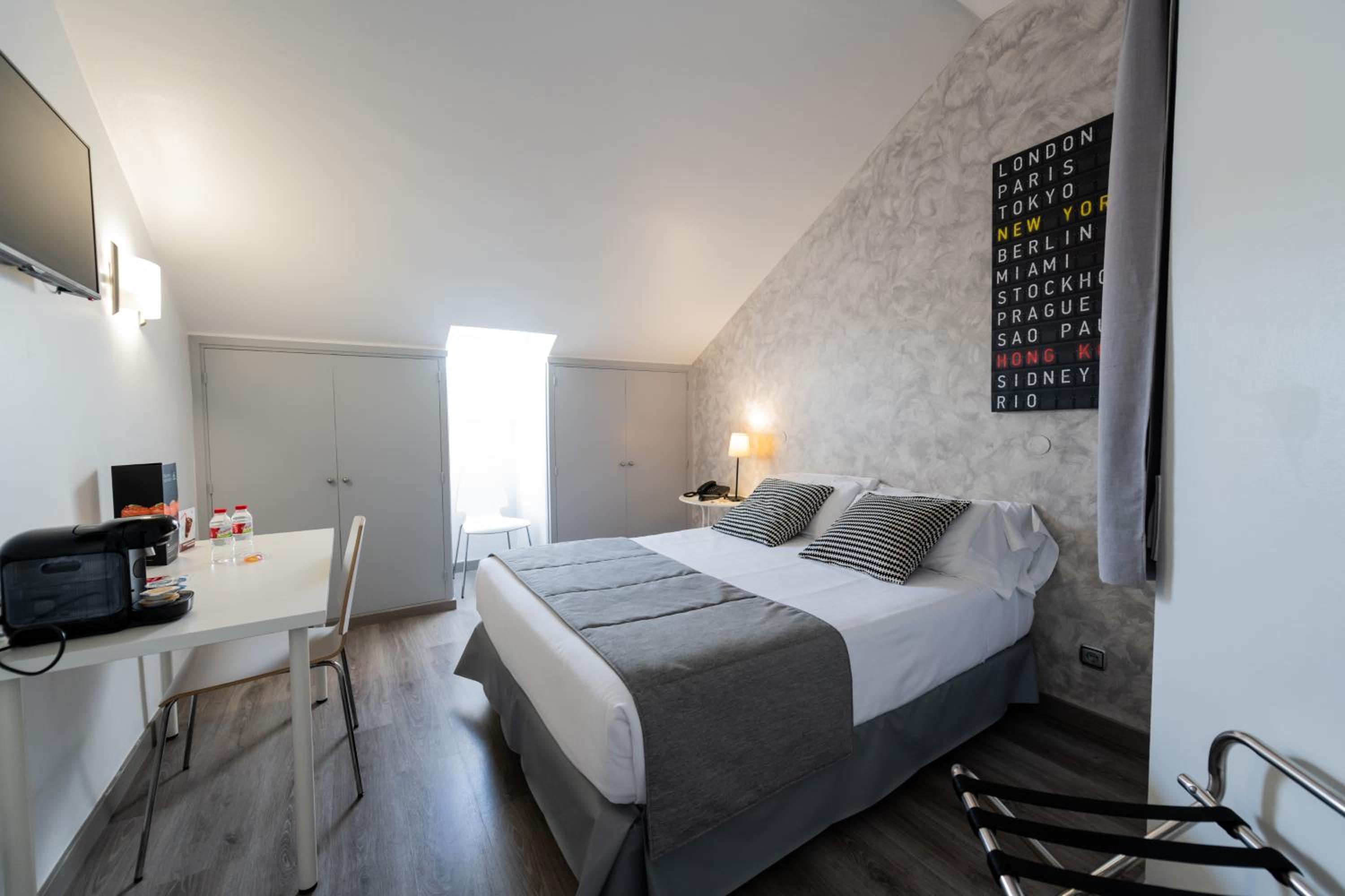 Aparthotel Atenea Calabria-2