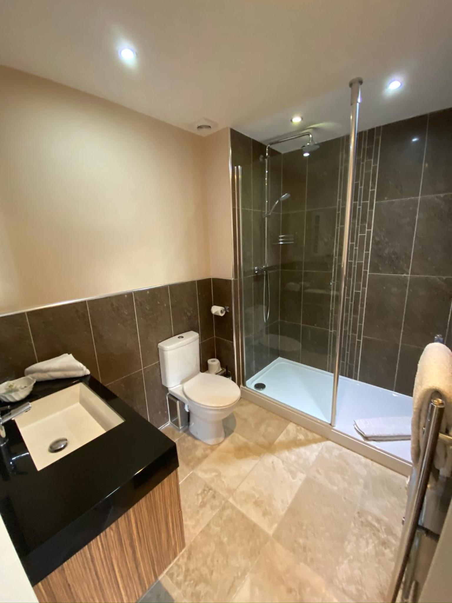 Barnard Castle Vacations - The Three Horseshoes Hotel - Property Image 6