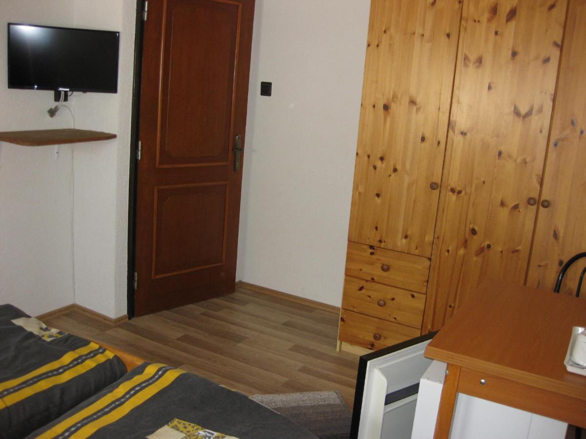 Photo 30