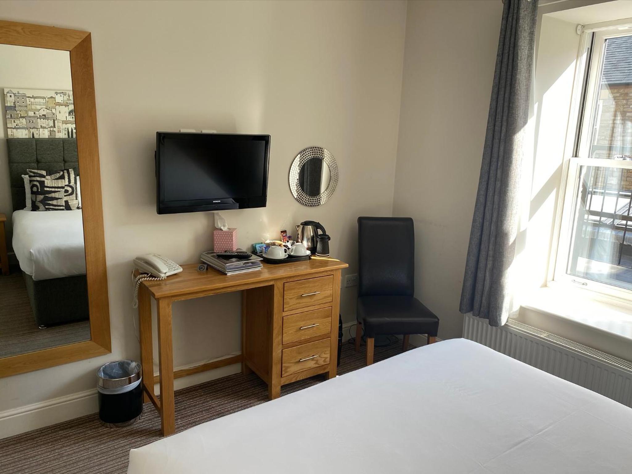 Barnard Castle Vacations - The Three Horseshoes Hotel - Property Image 2