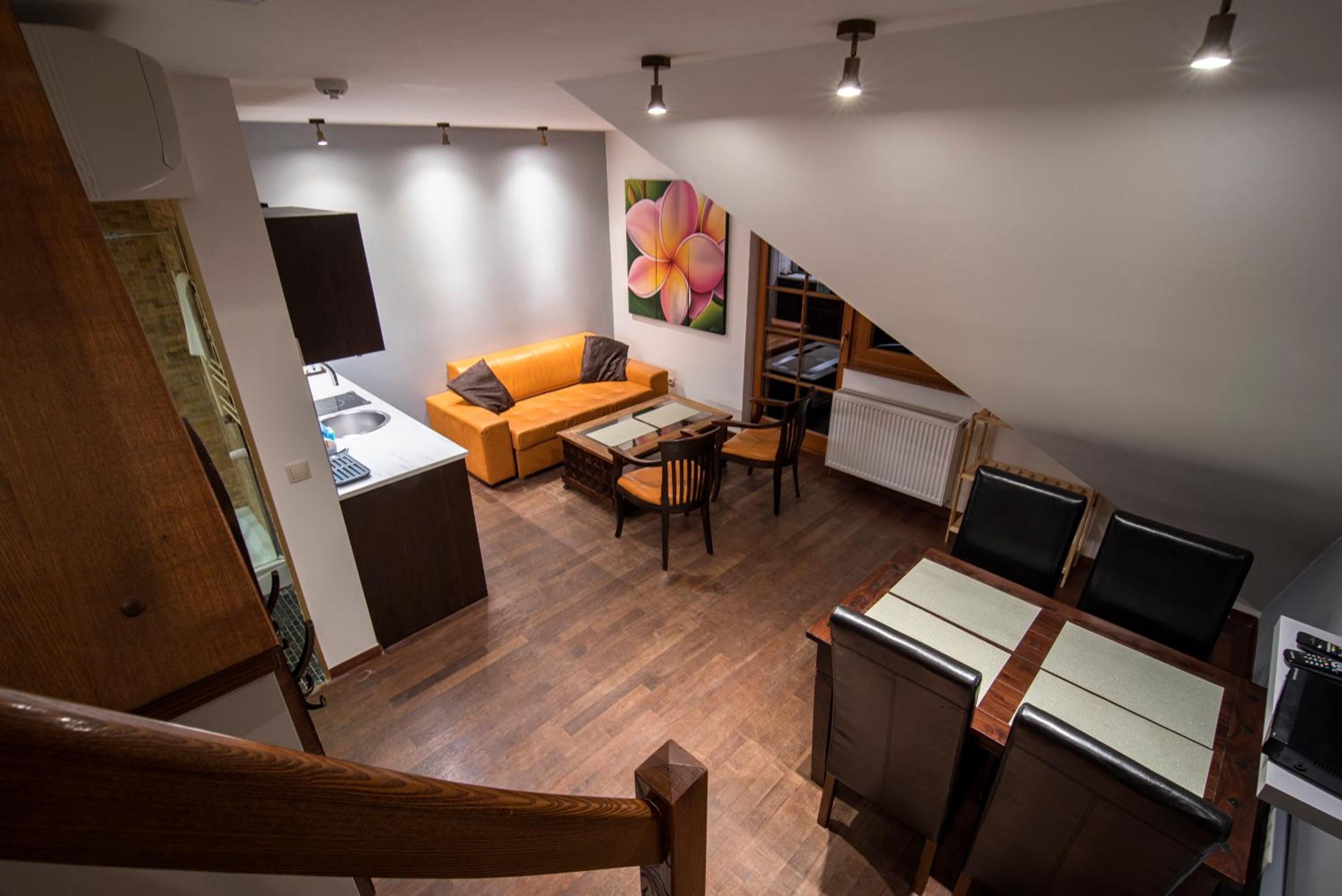 Apartamenty Lola