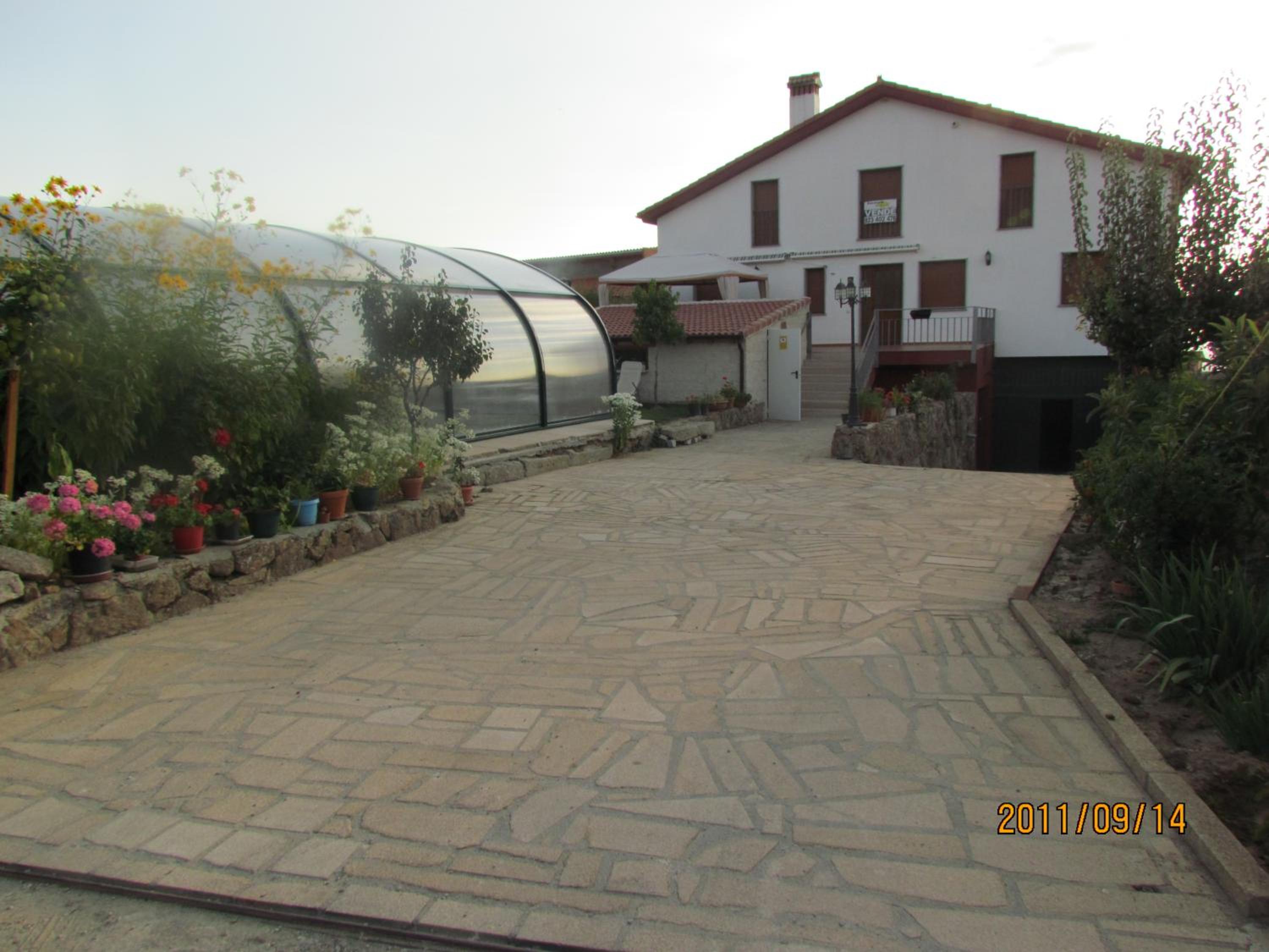 Photo 25
