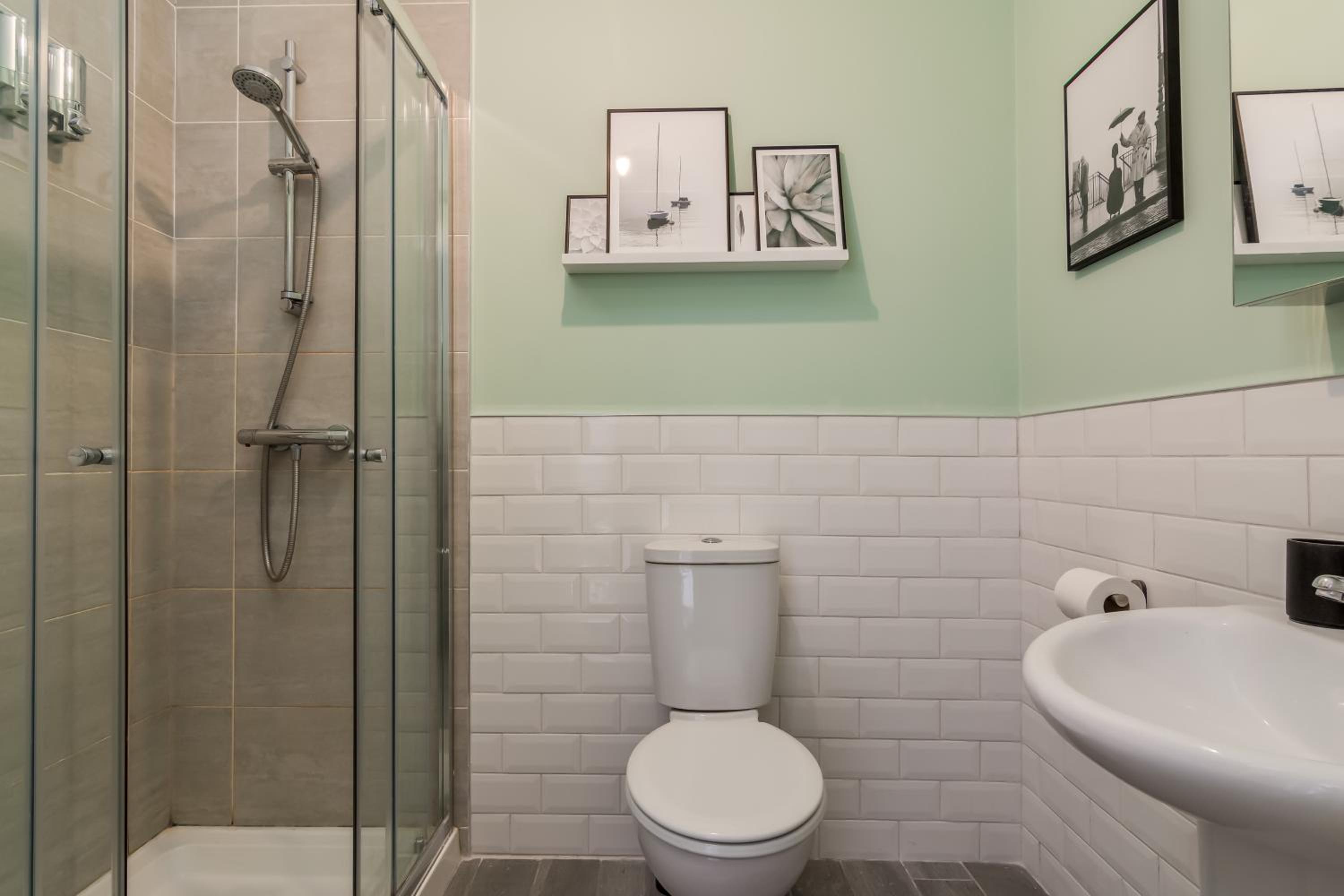 Belfast Vacations - Wellington Park Boutique Apartments - Property Image 10