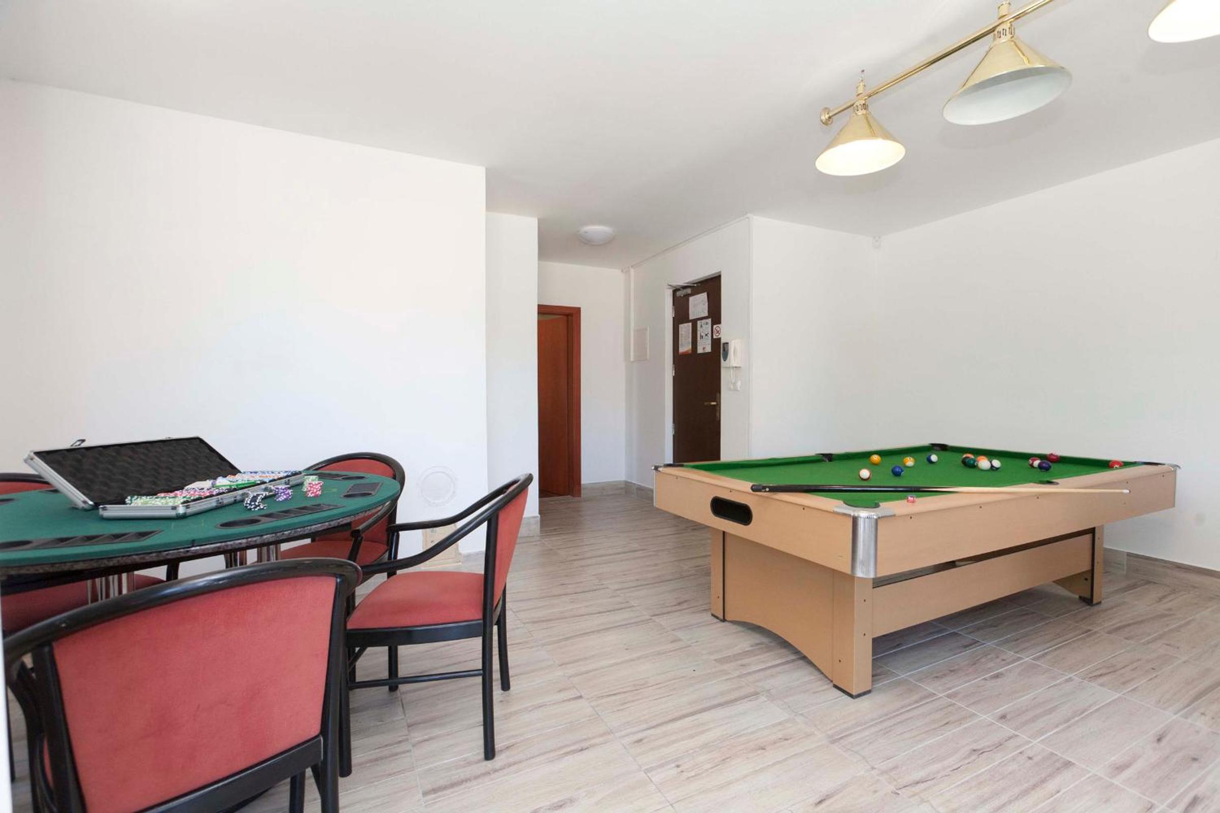 activities & amenities