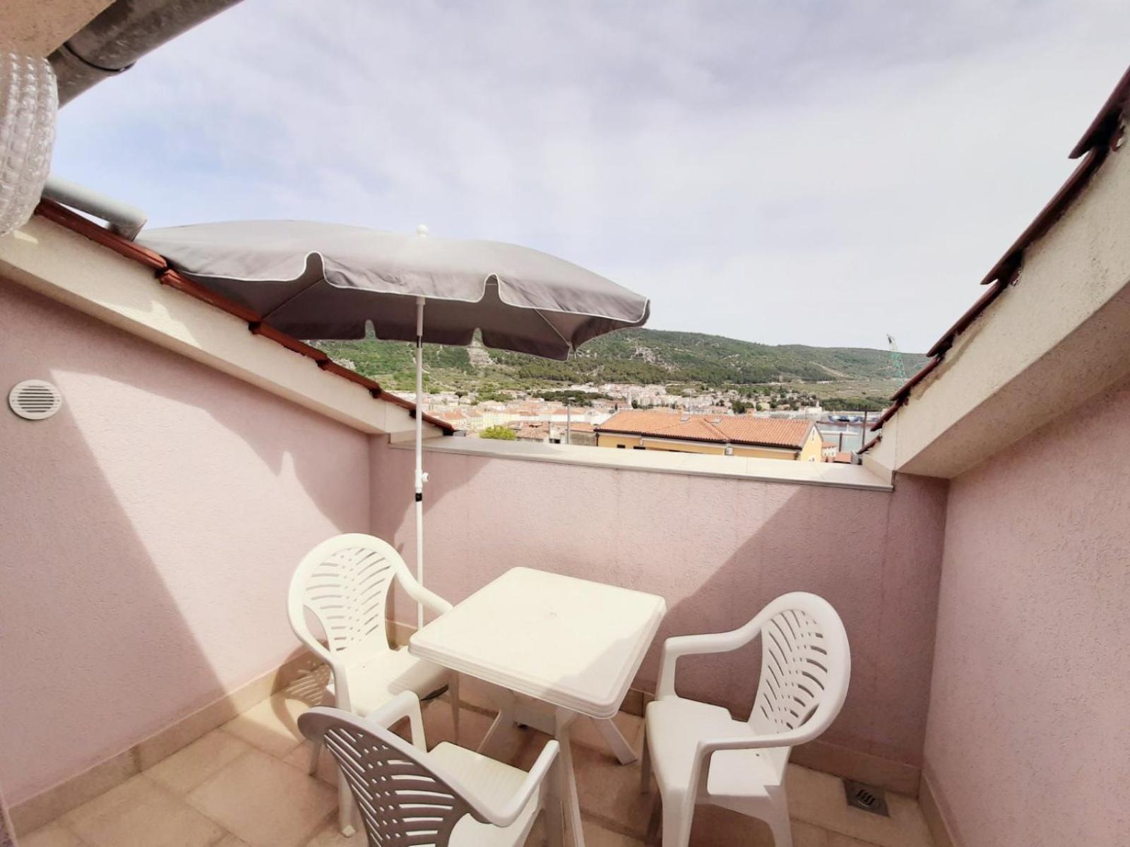 Apartments Izabela Mužić-Fornarić Cres view 3