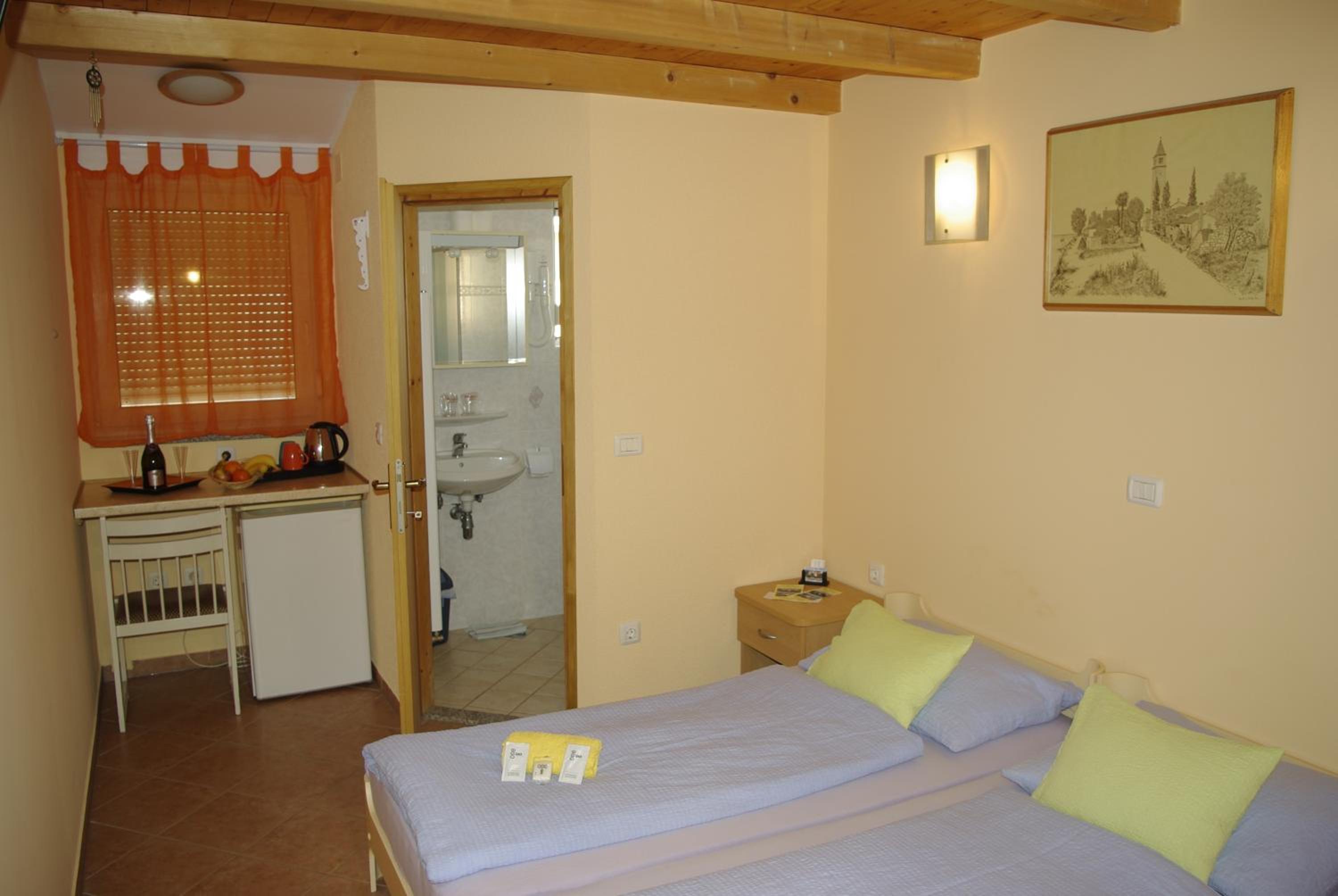 Apartments & Rooms BARBARA