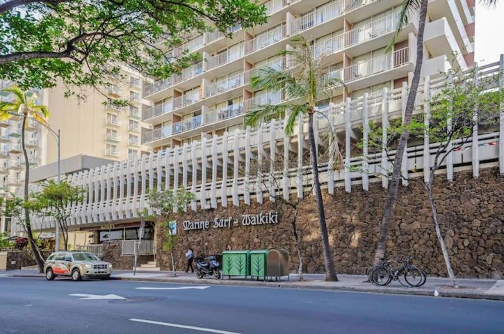 Marine Surf Waikiki 2108 - Parking Included