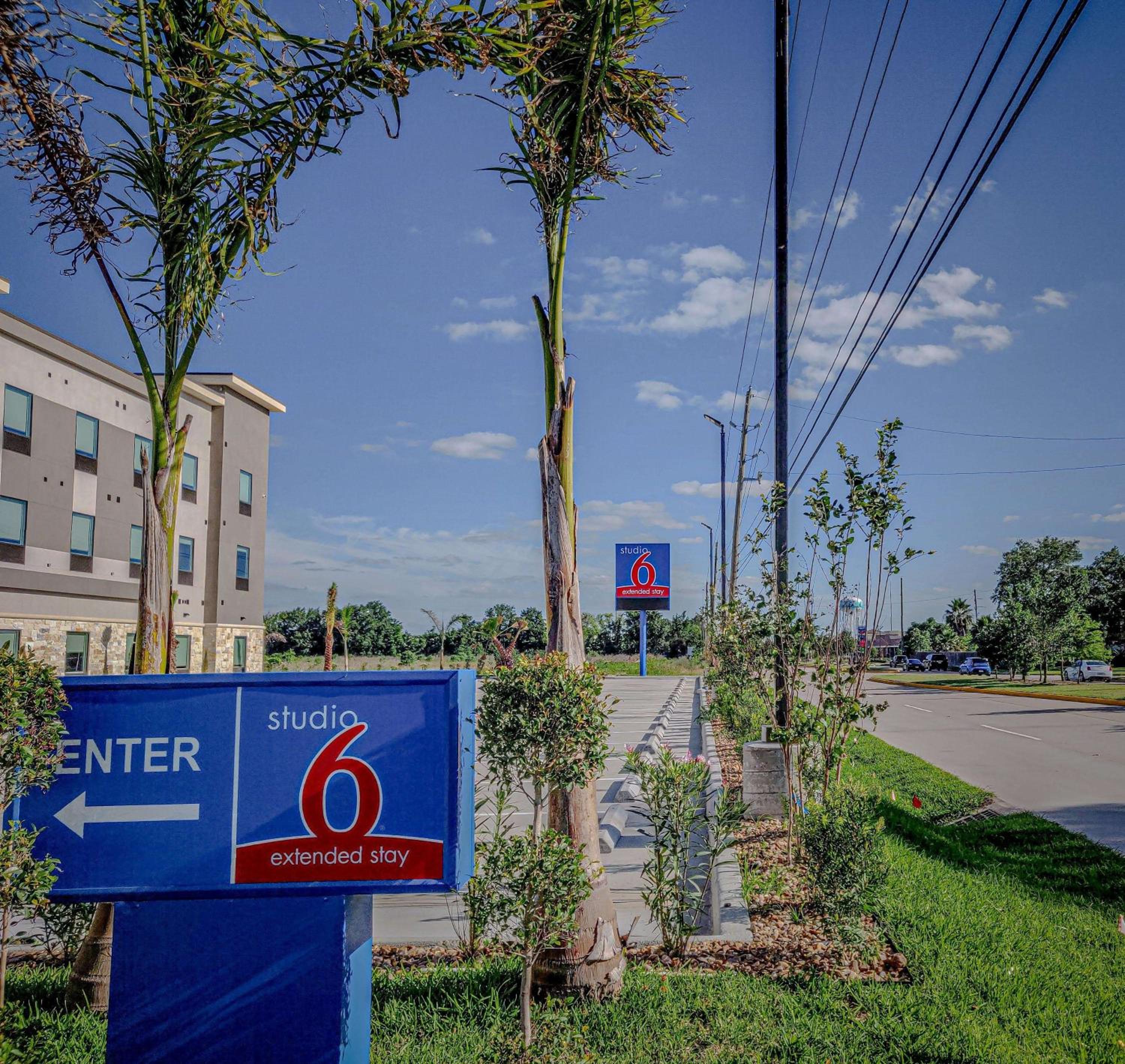 Studio 6 Katy, Tx view 5