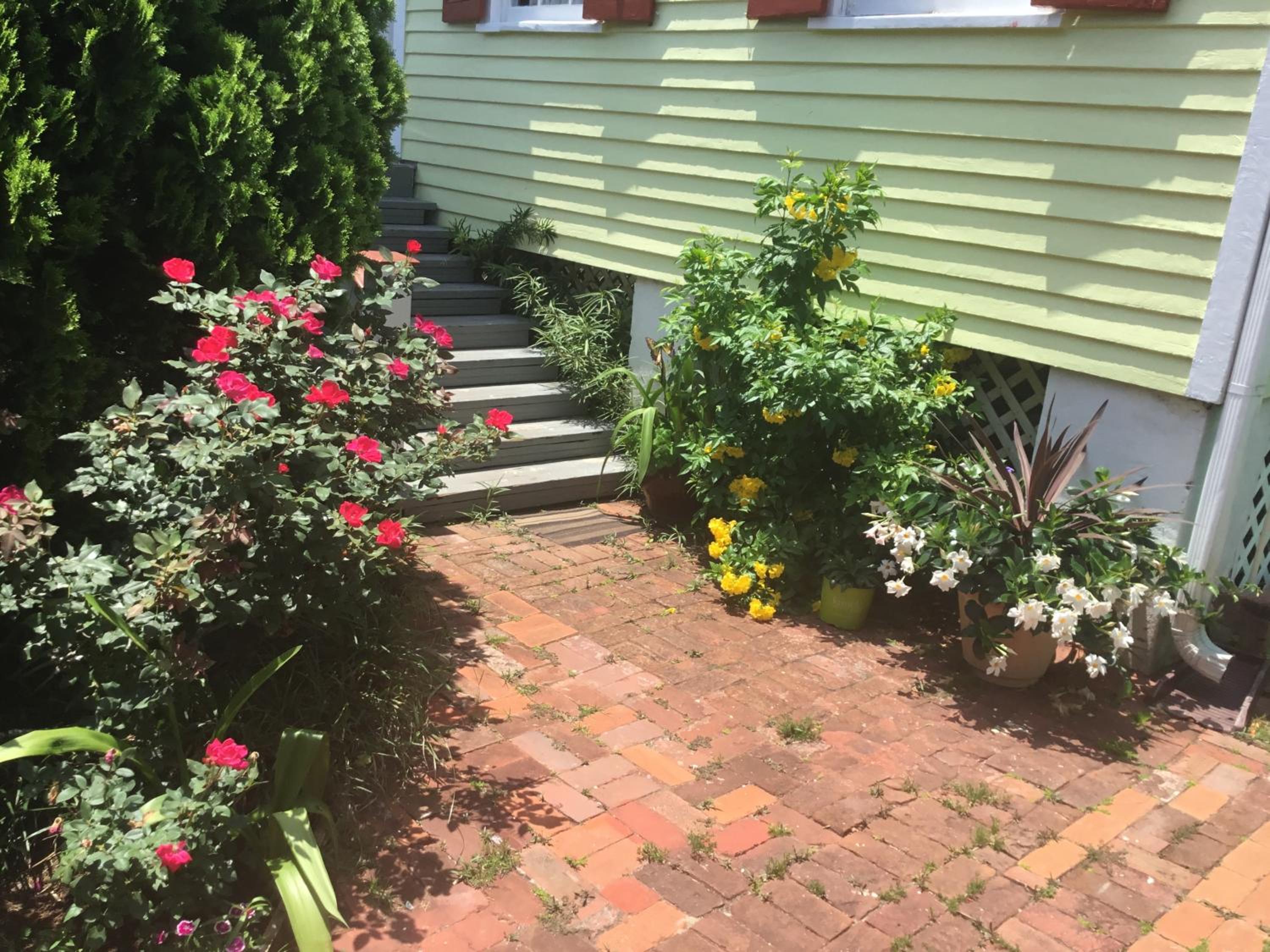 1118 Postoffice Street view 5
