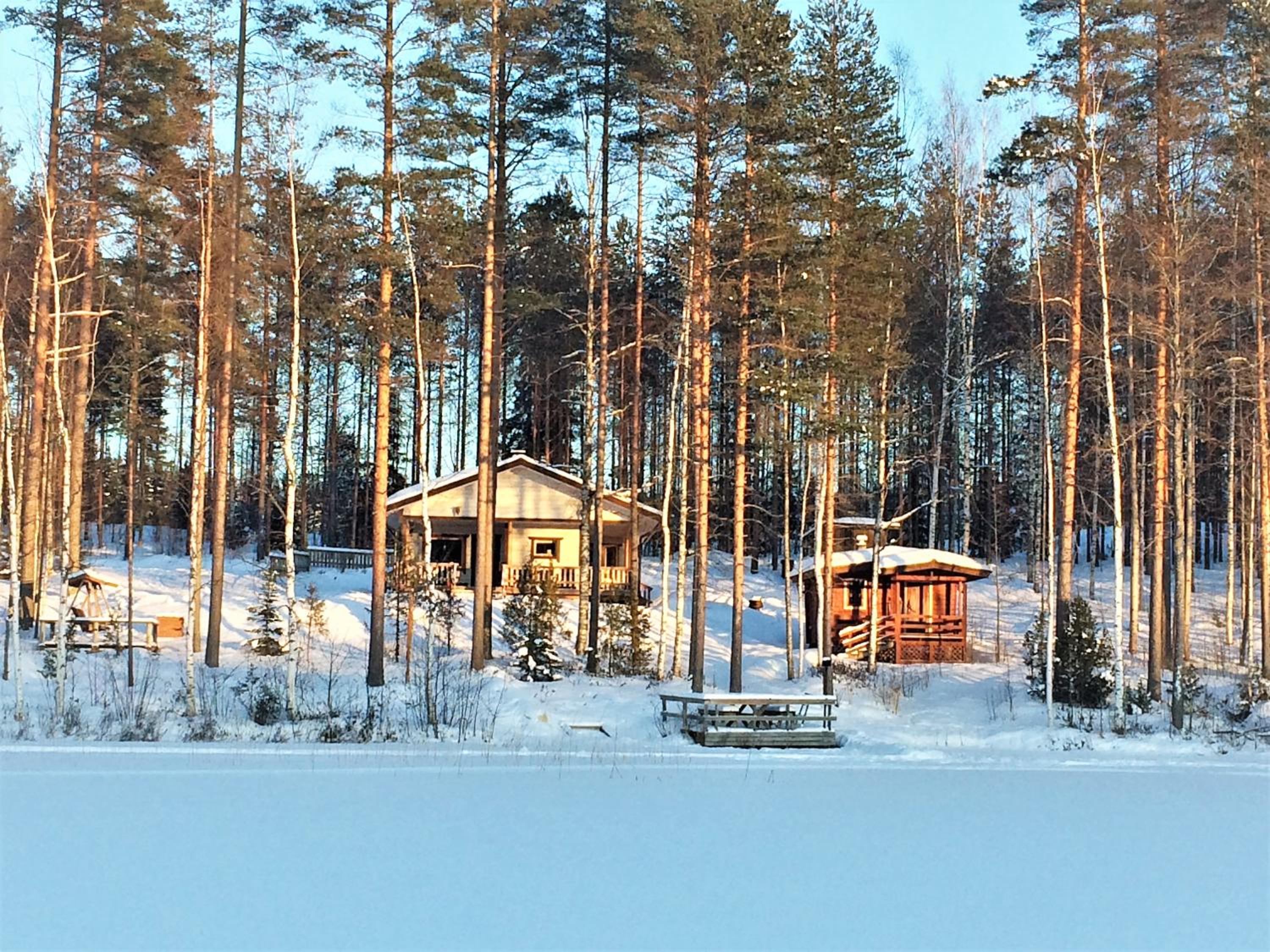 Lappalaisen lomamökit Mäntypirtti view 2