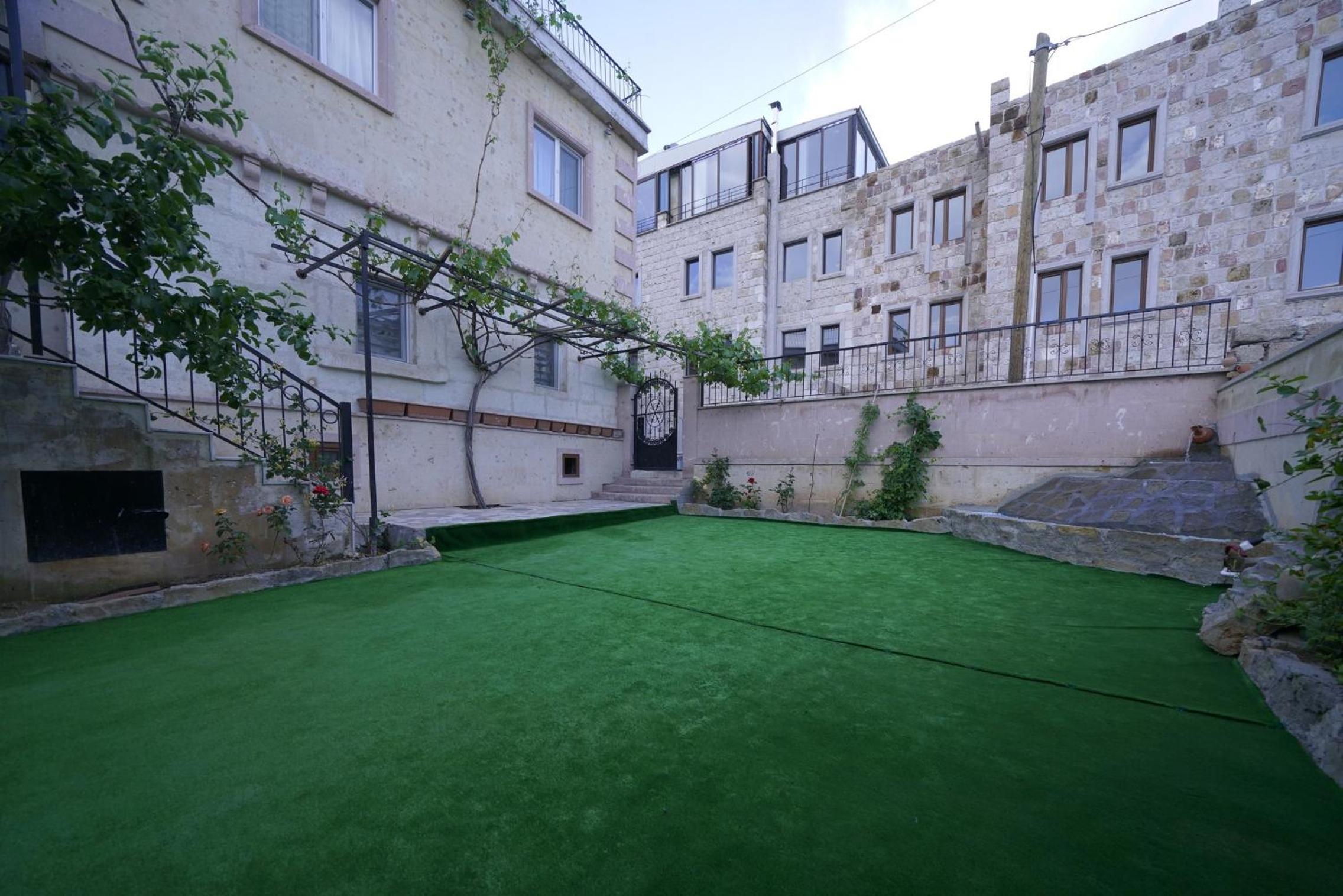 Epoch Stone House - Image 51