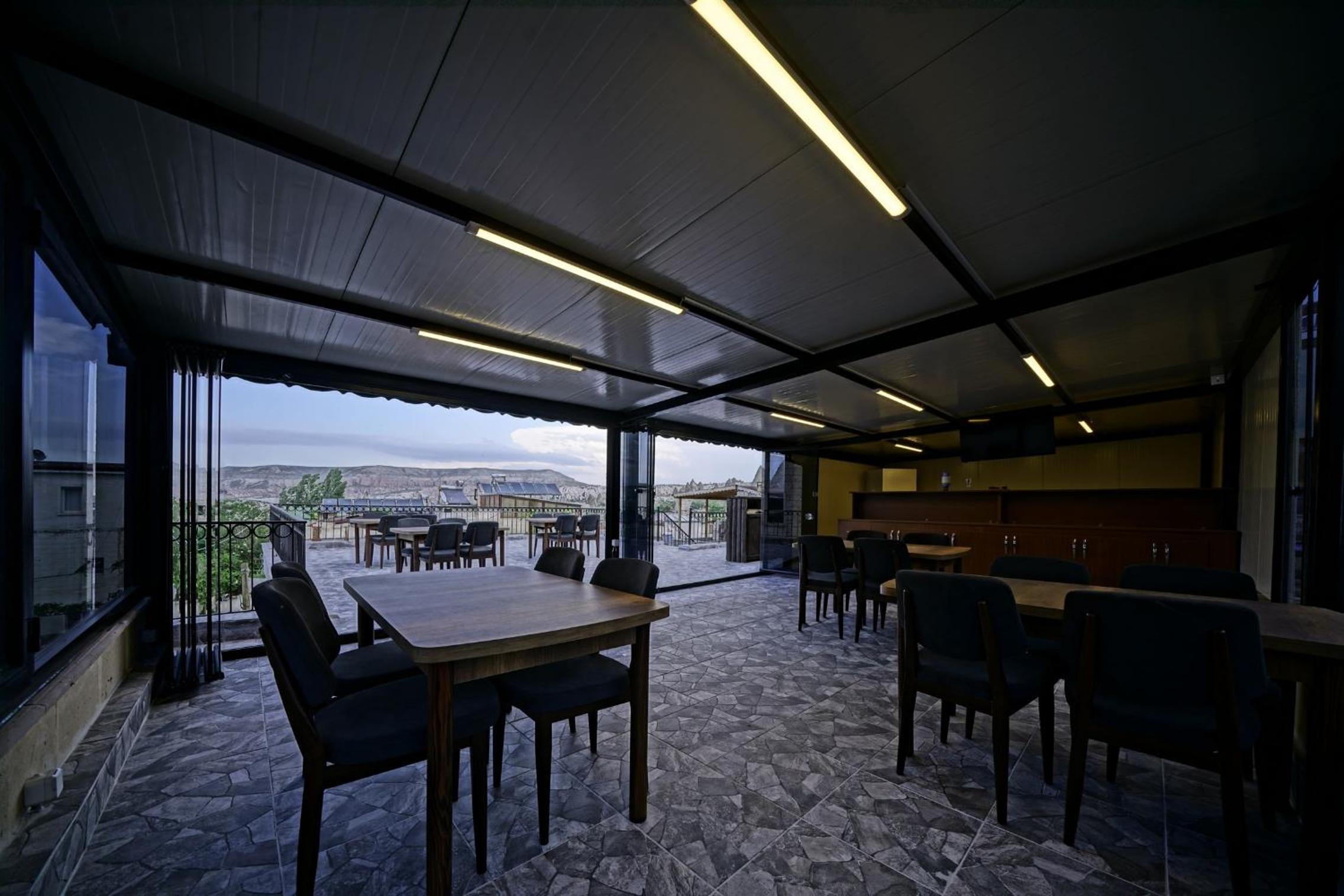 Epoch Stone House - Image 47