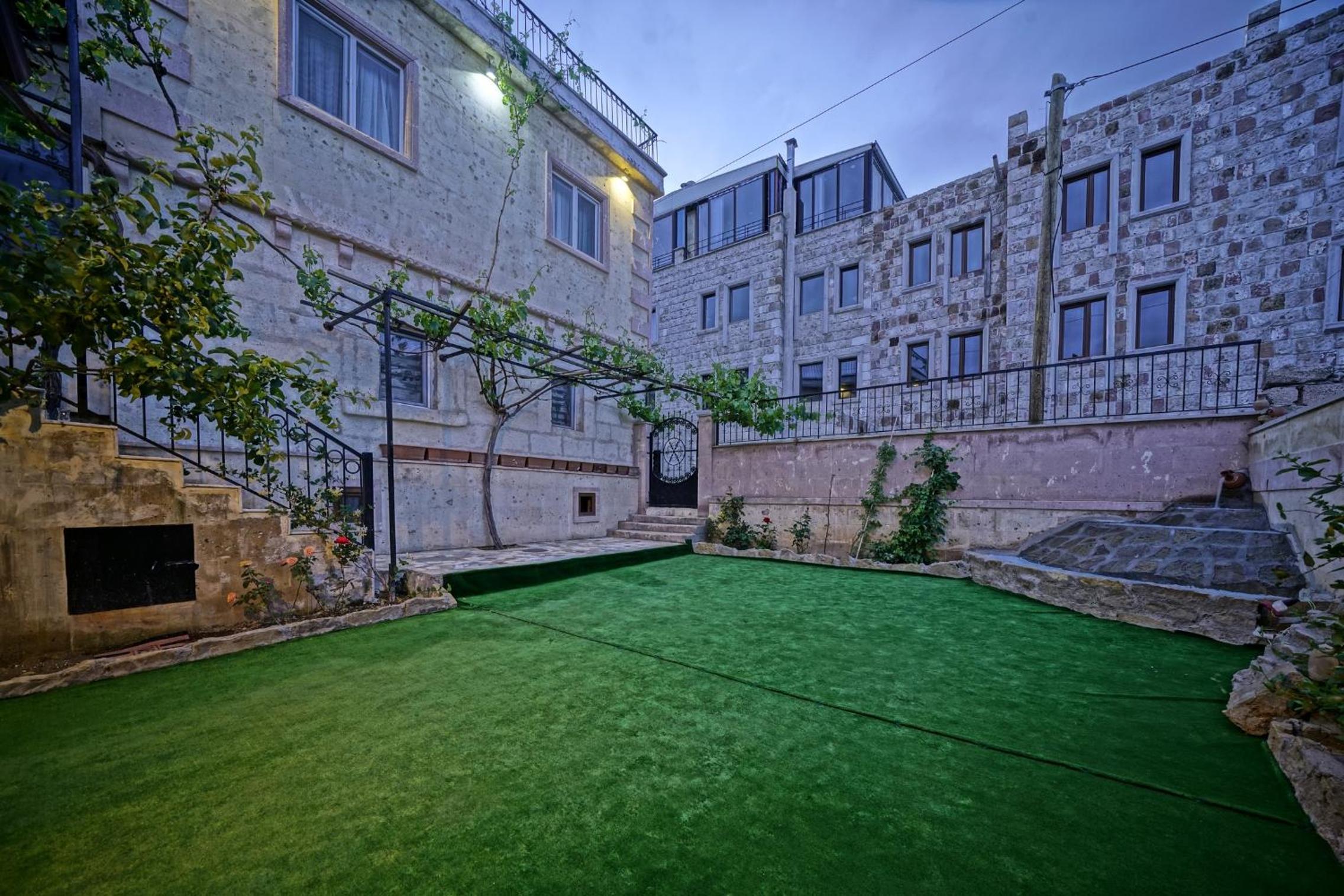 Epoch Stone House - Image 37