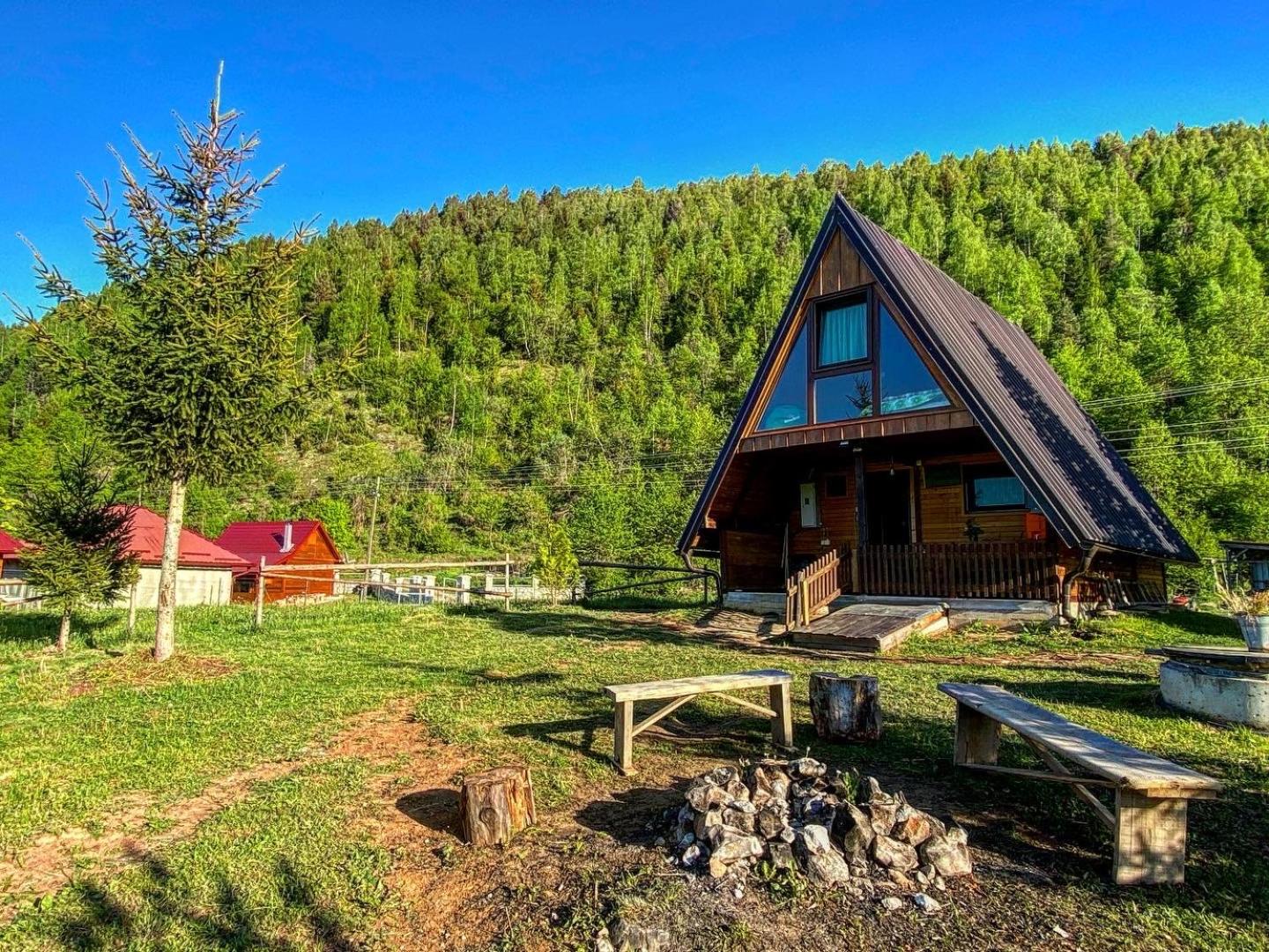 Vikendica Pustolov - Uvac, Zlatar