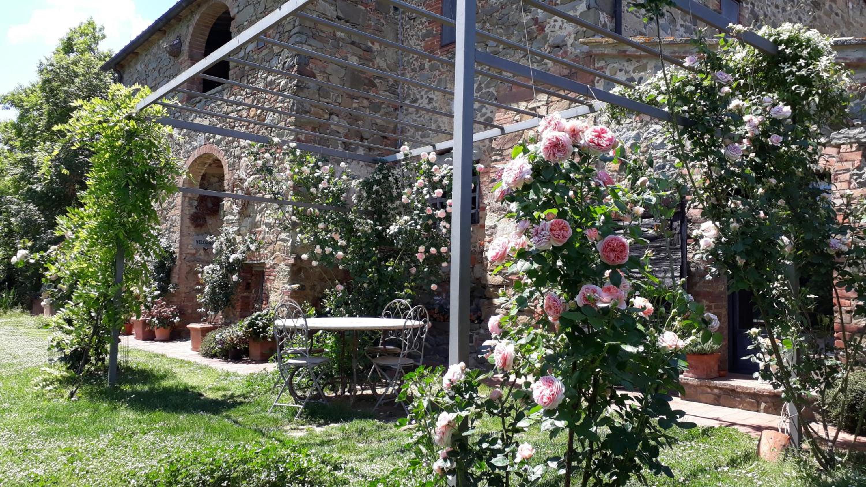 Podere Pievina Delle Corti - Dimora di Campagna