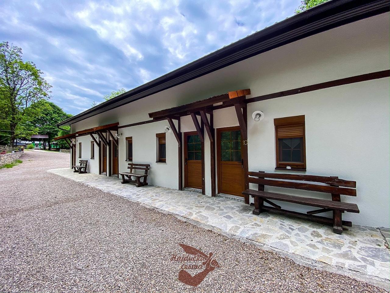 outdoor BBQ area