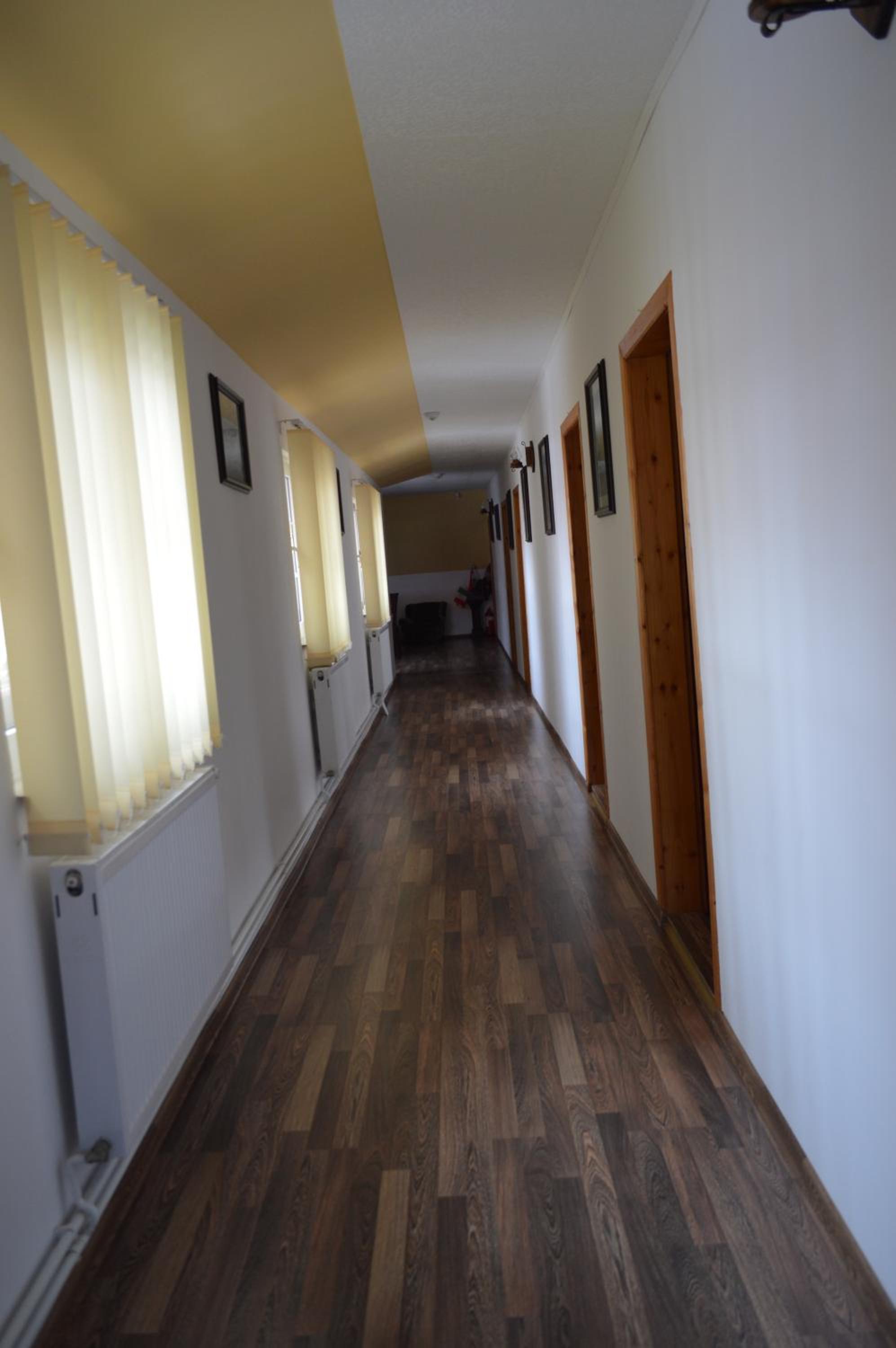 Photo 29