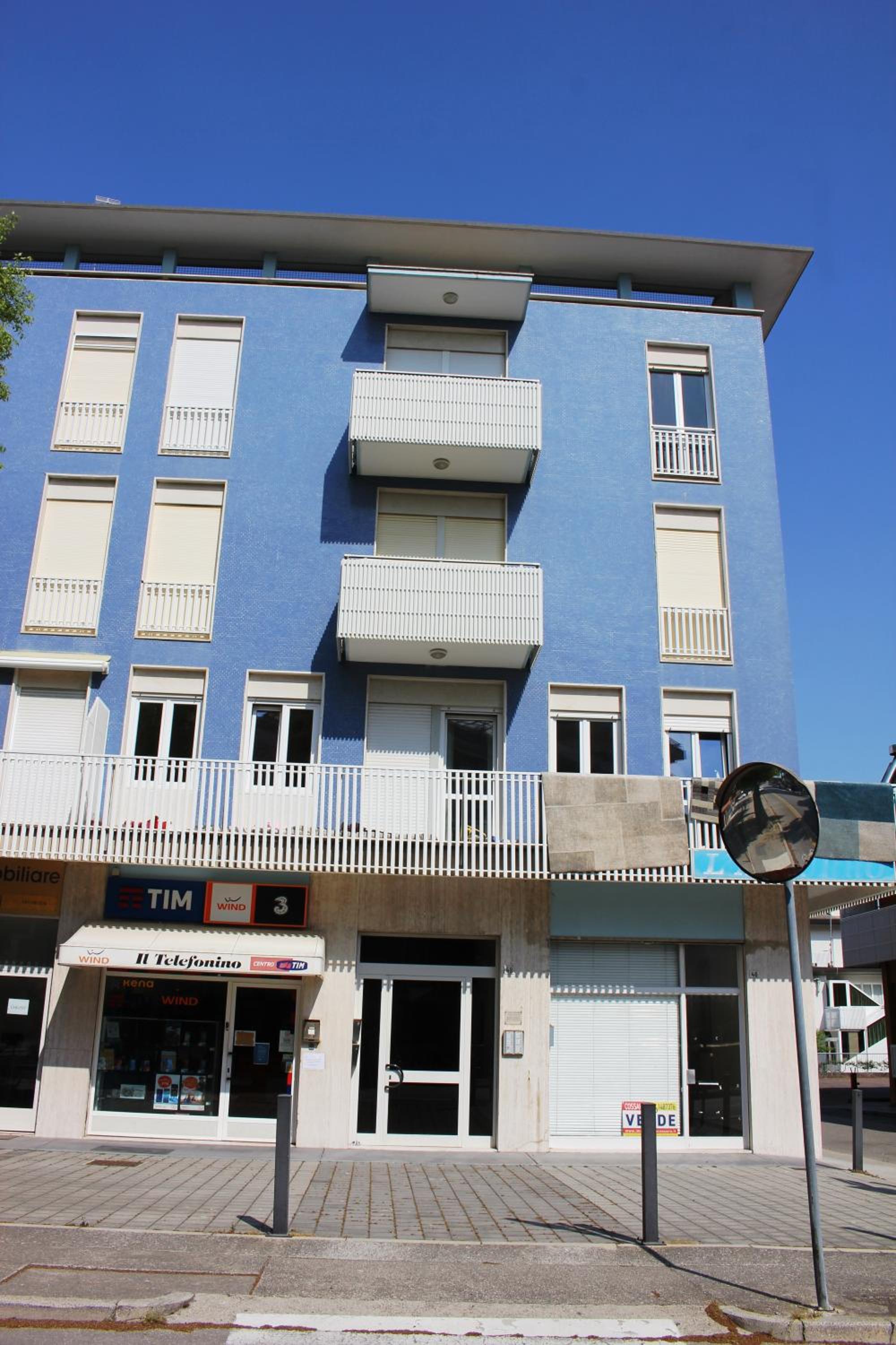 Azzurro Apartment