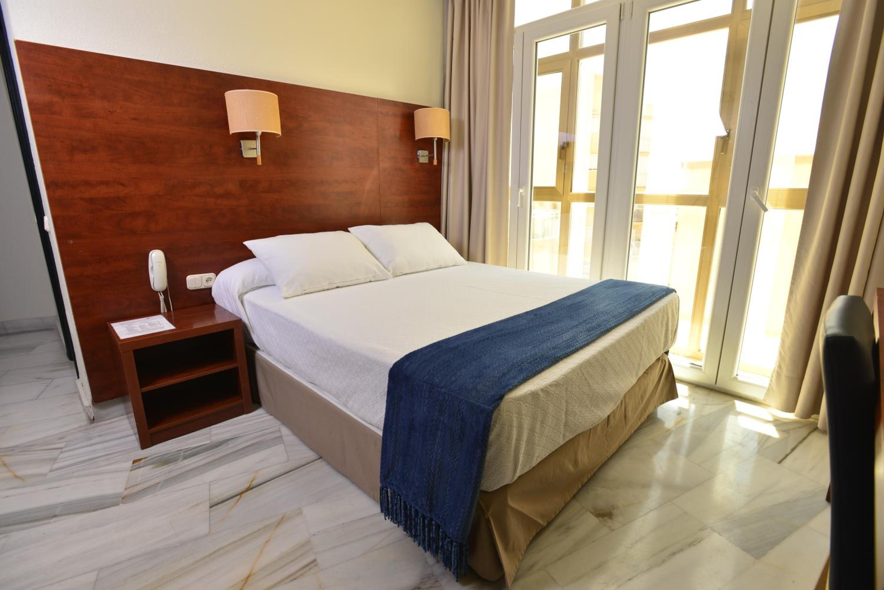 Almeria Vacations - Hotel Sol Almeria - Property Image 2
