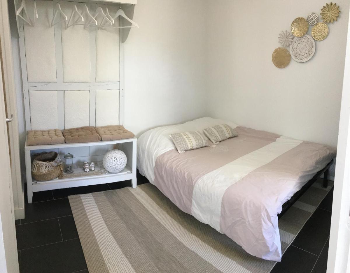 Chambre kercaves view 2