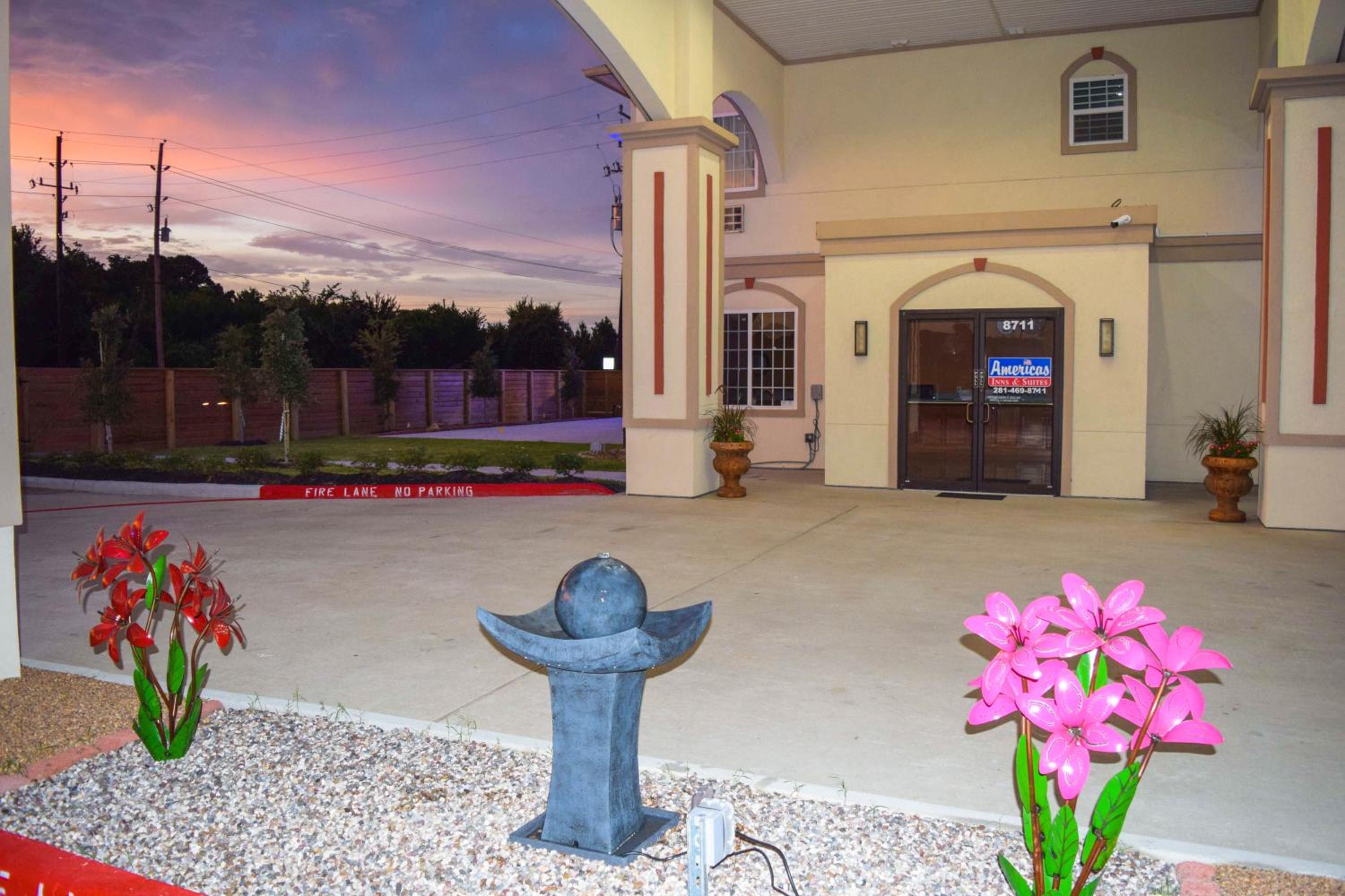 Motel 6 Houston, TX – Willowbrook Mall