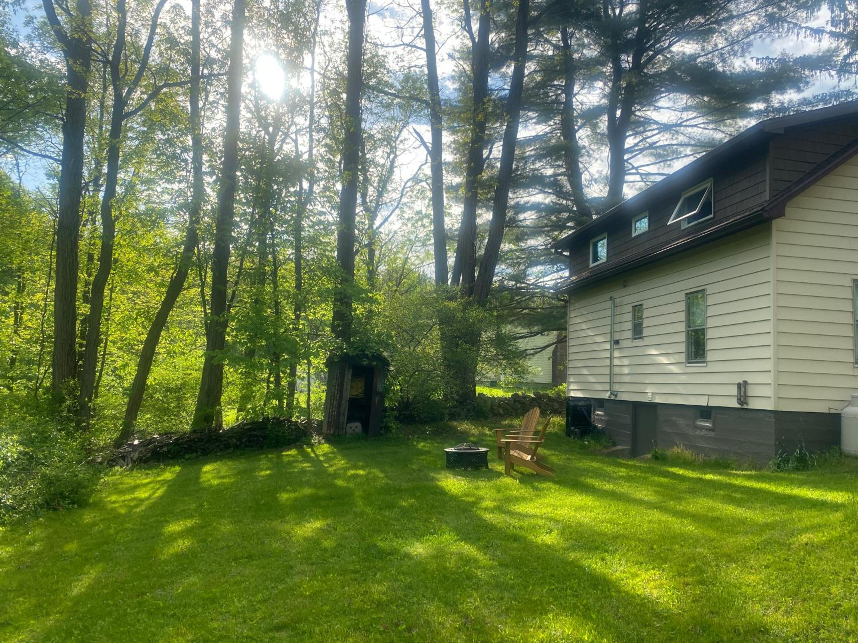 Newly Renovated 3BR Hudson Valley House