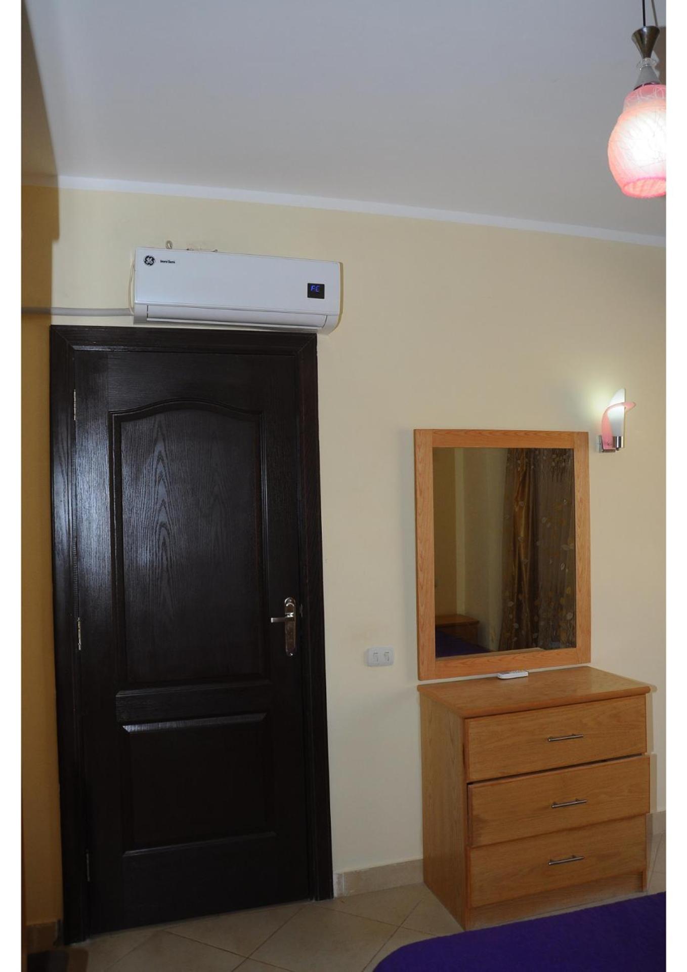 Apartments in Florenza Khamsin