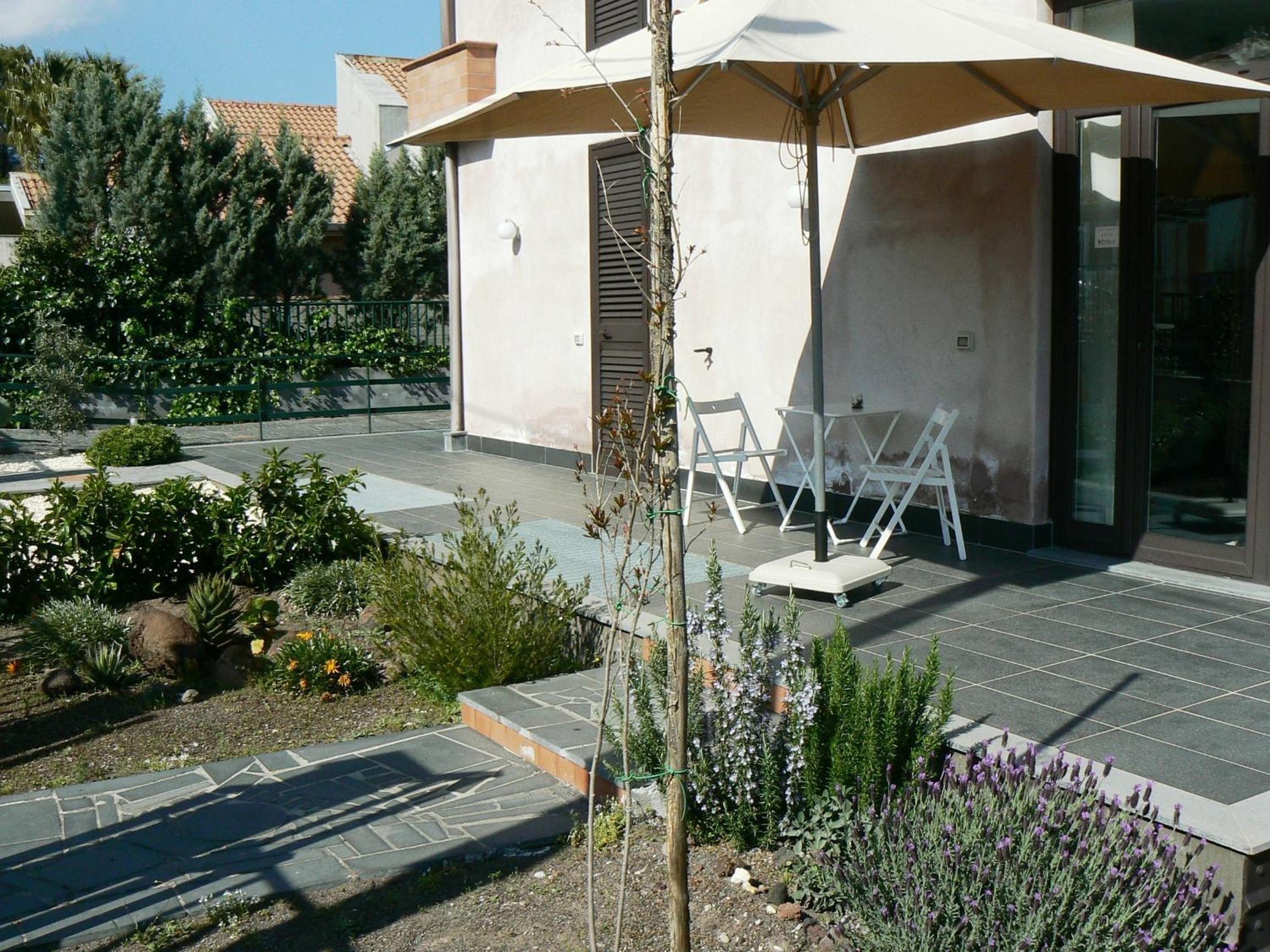 Etna Holiday Home