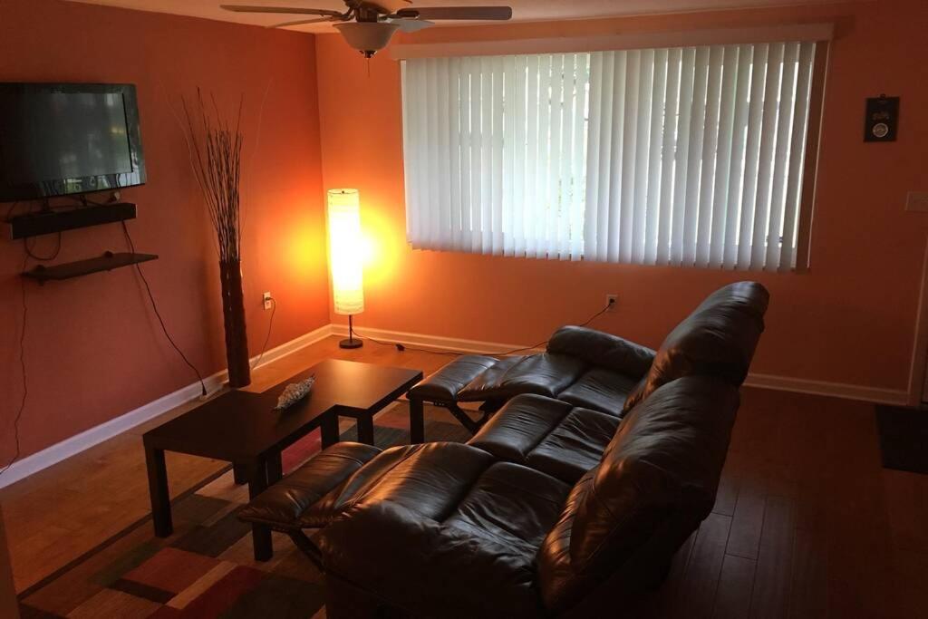 Cozy retreat in sunny Florida - Property Image 8