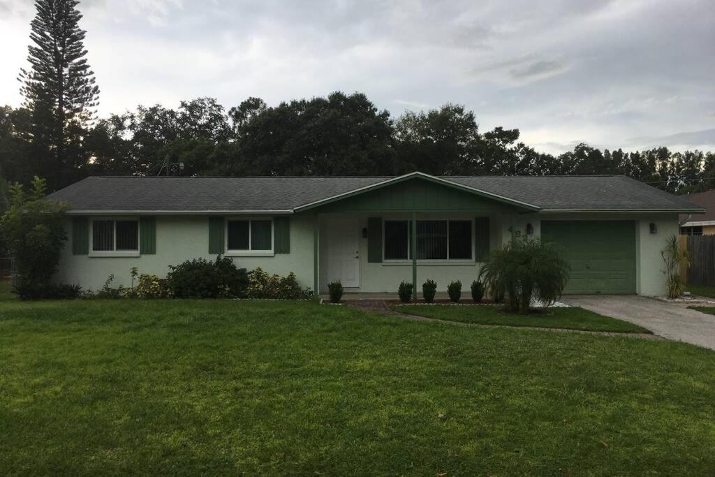 Cozy retreat in sunny Florida - Property Image 5