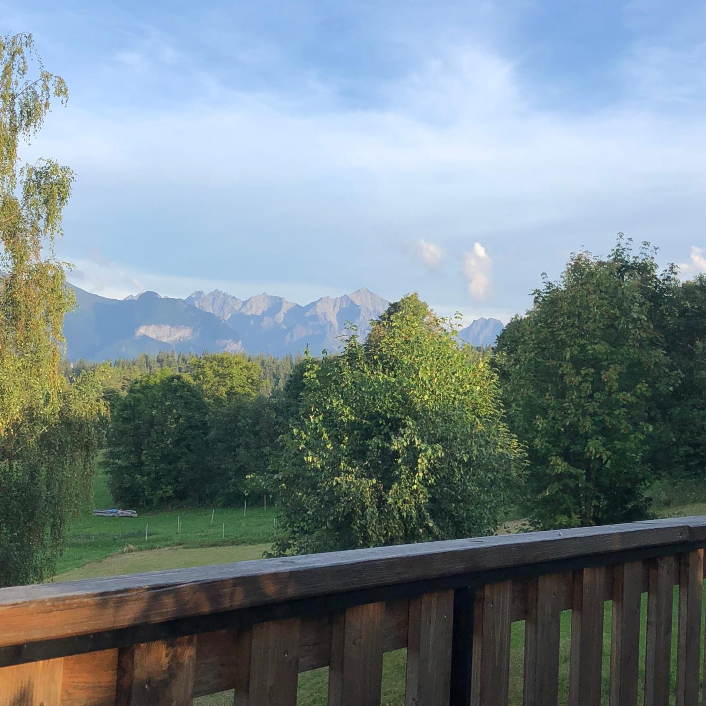 Hotel Siumno Izba B&B Brzegi - Image 1