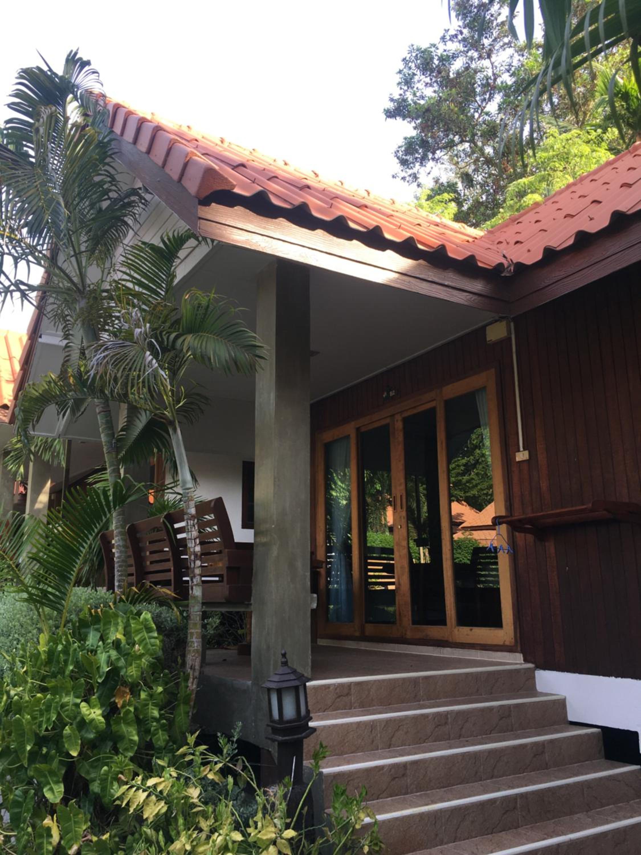 Blue Diamond Resort