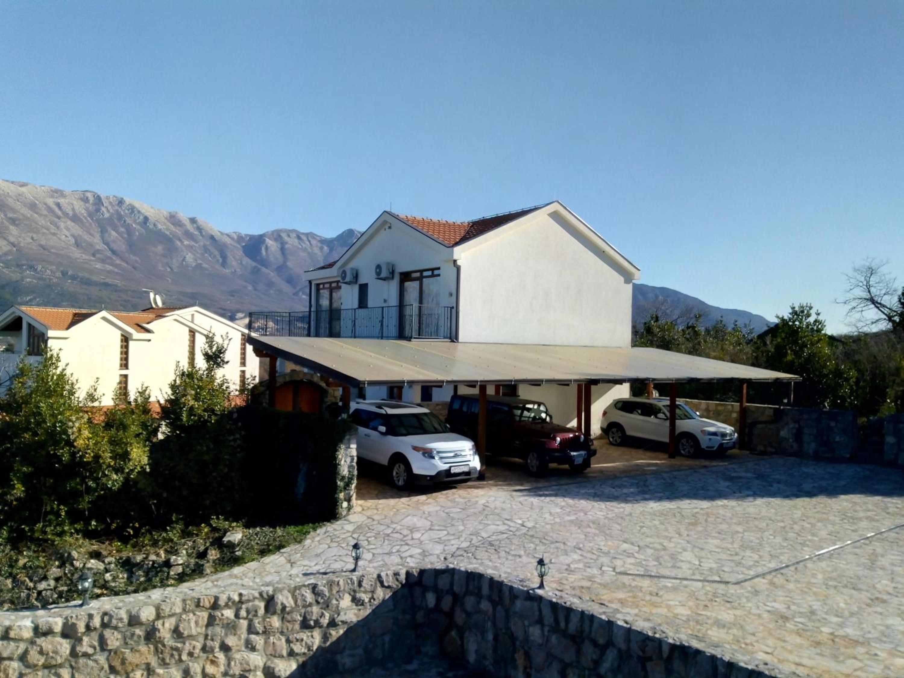 Villa California