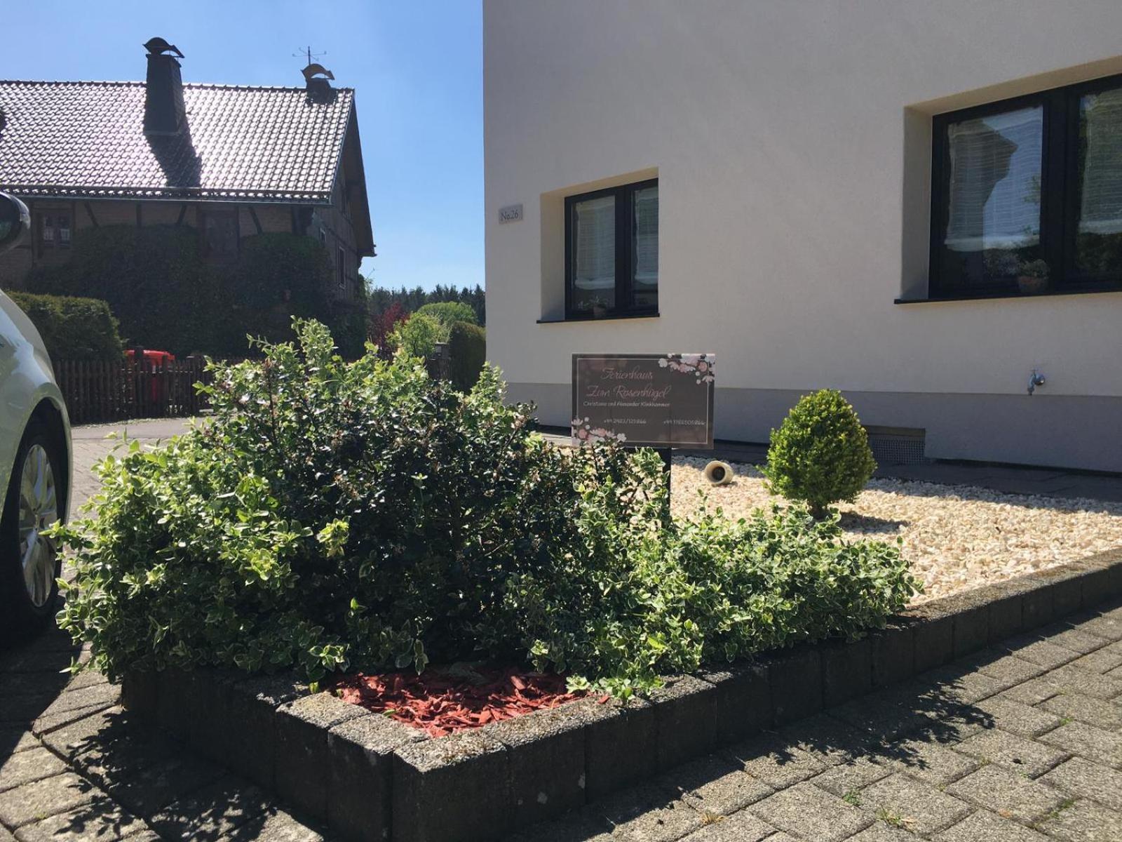 Zum Rosenhügel