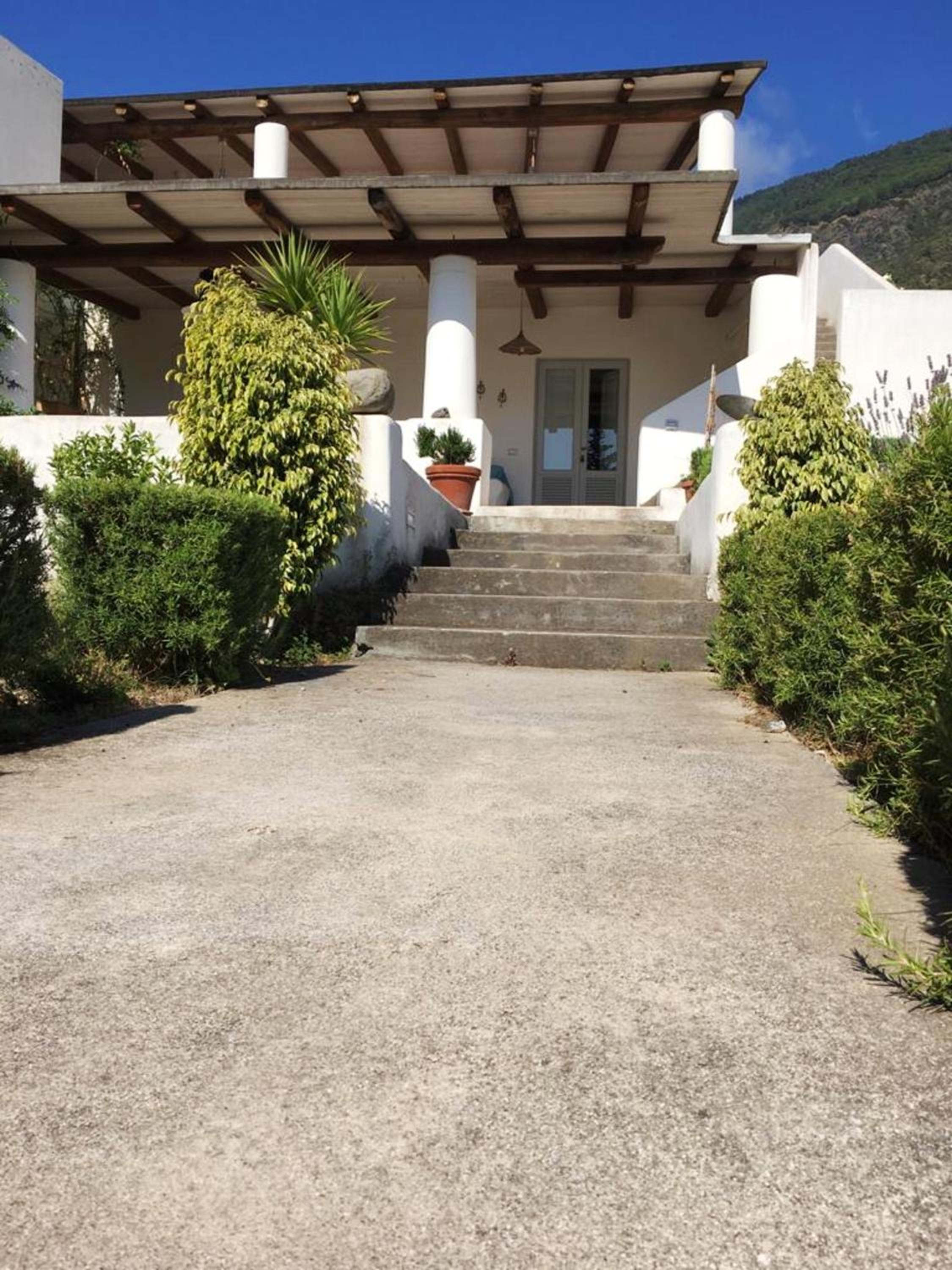 Romantic House Santa Marina photo 1