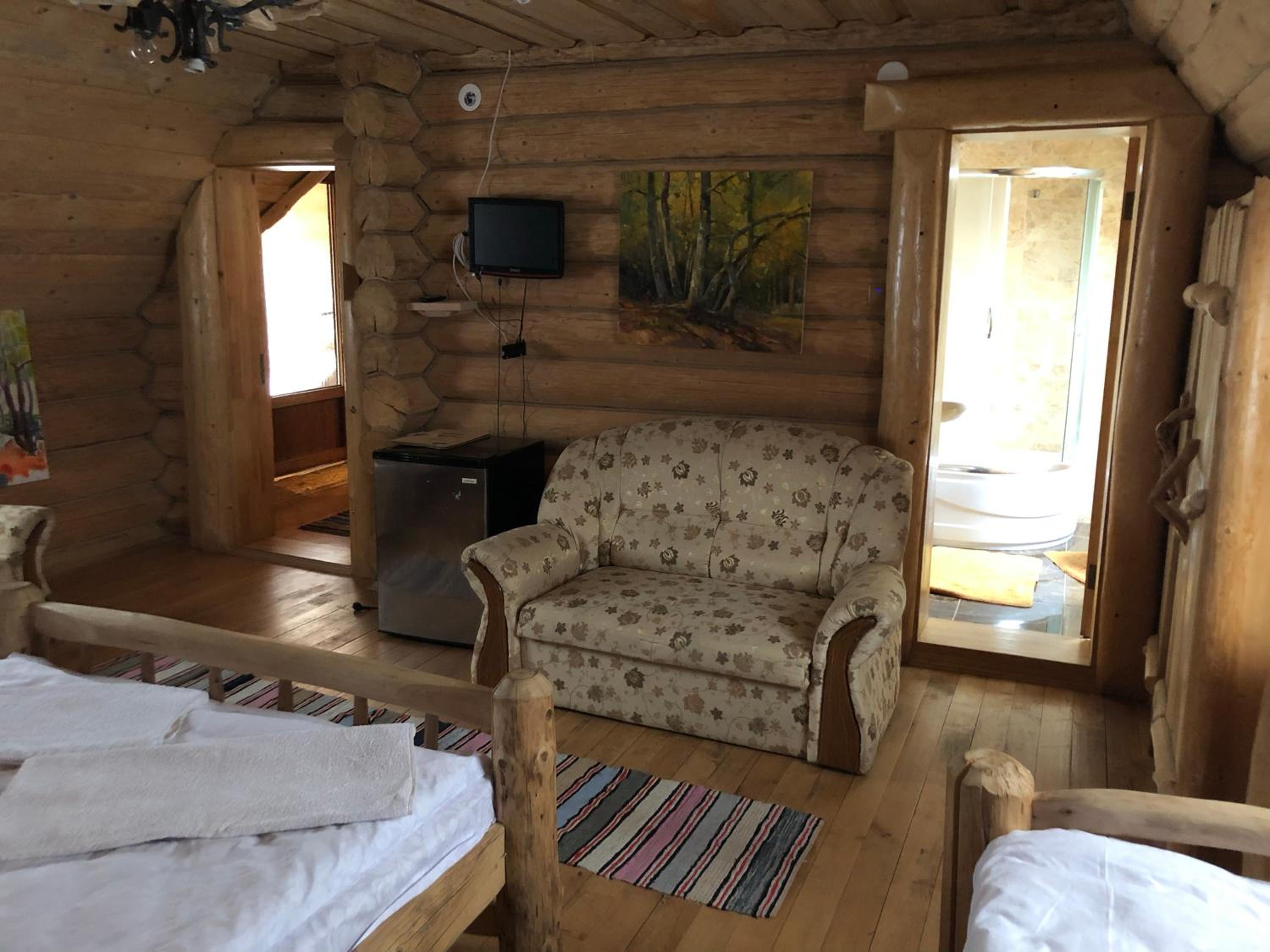 Photo 10