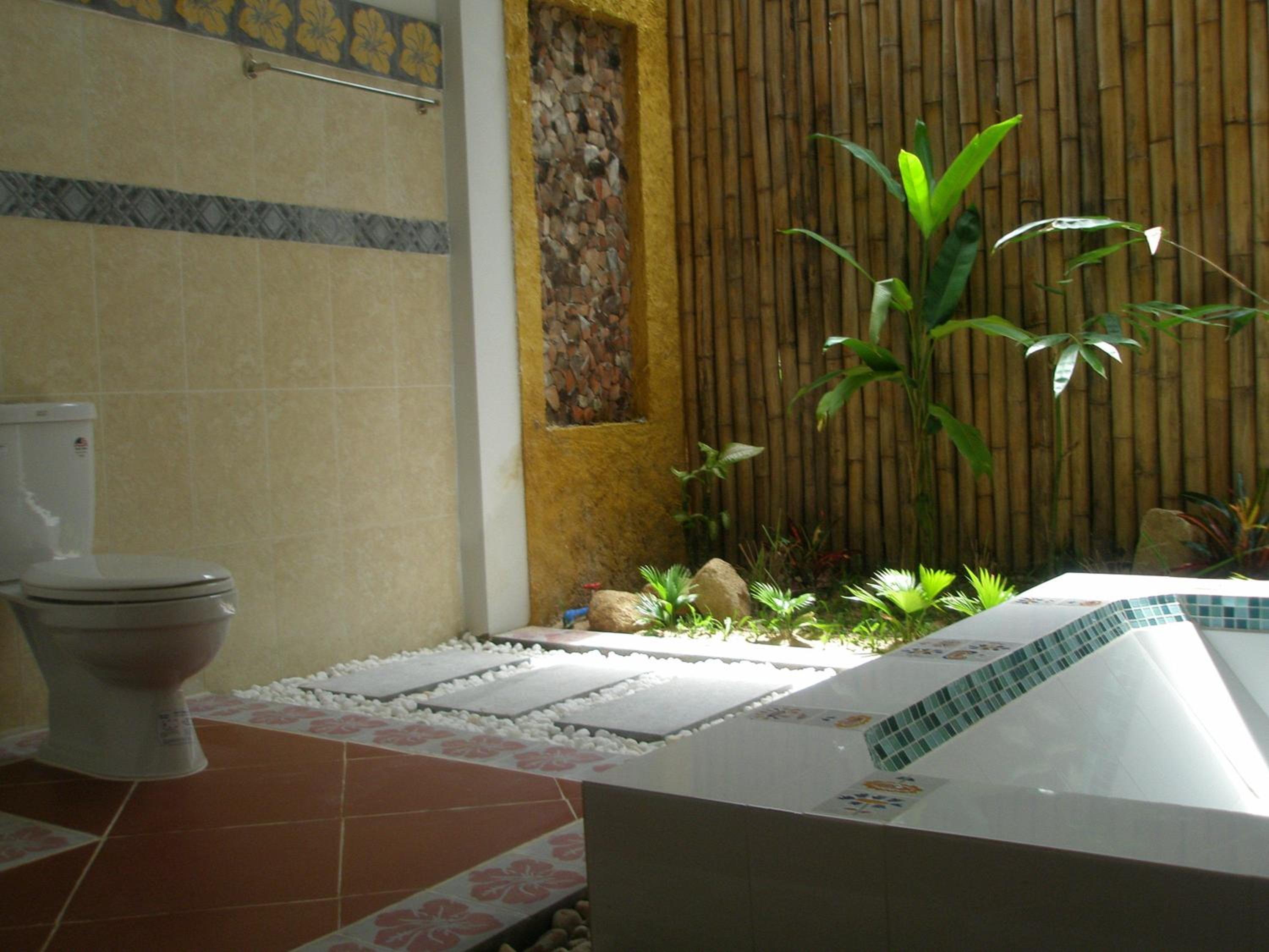 Green Hill Resort and Spa