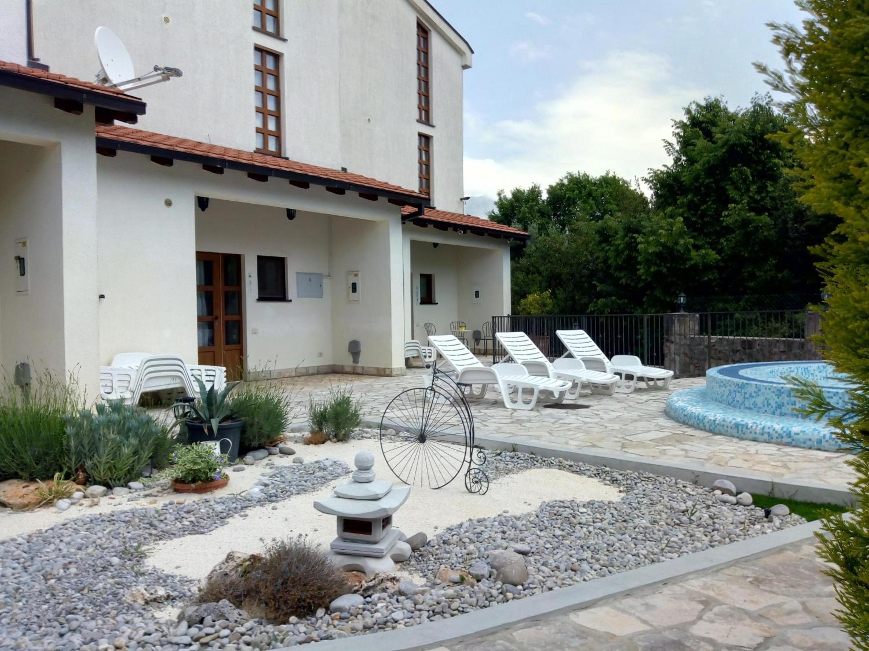 Villa California
