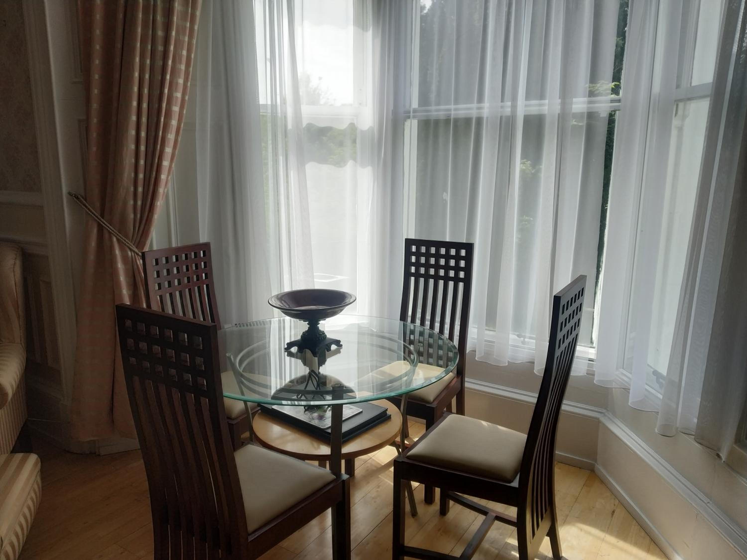 Busby Apartments