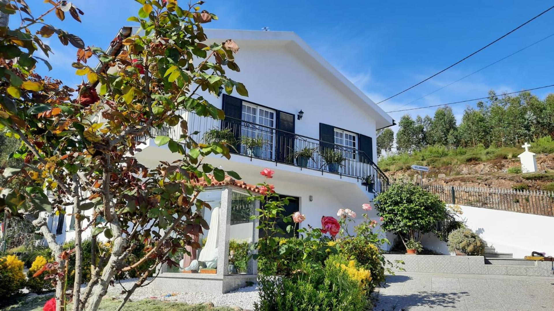 Casa de Vilarinho view 3