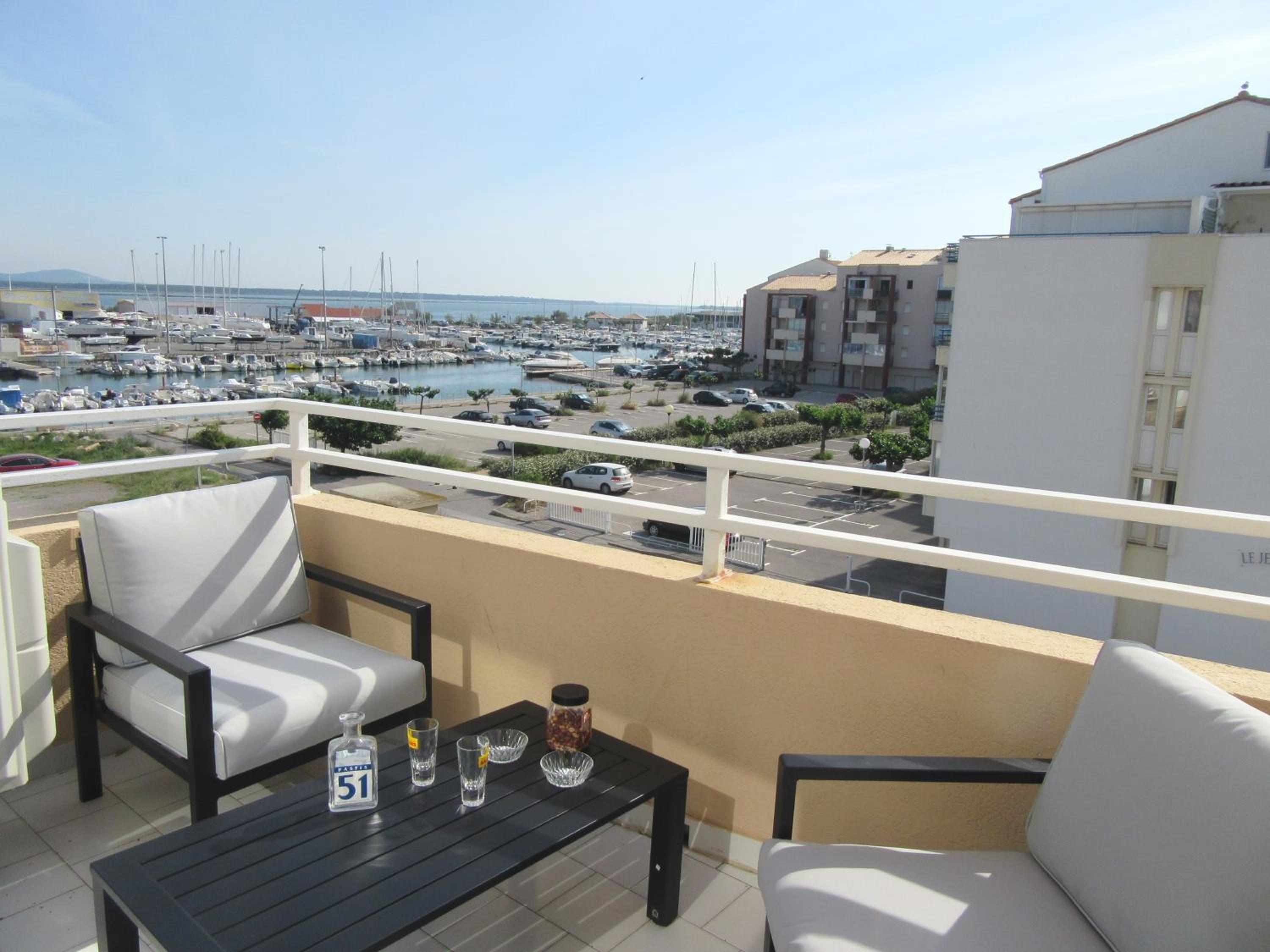 Appartement Grand Calypso view 2